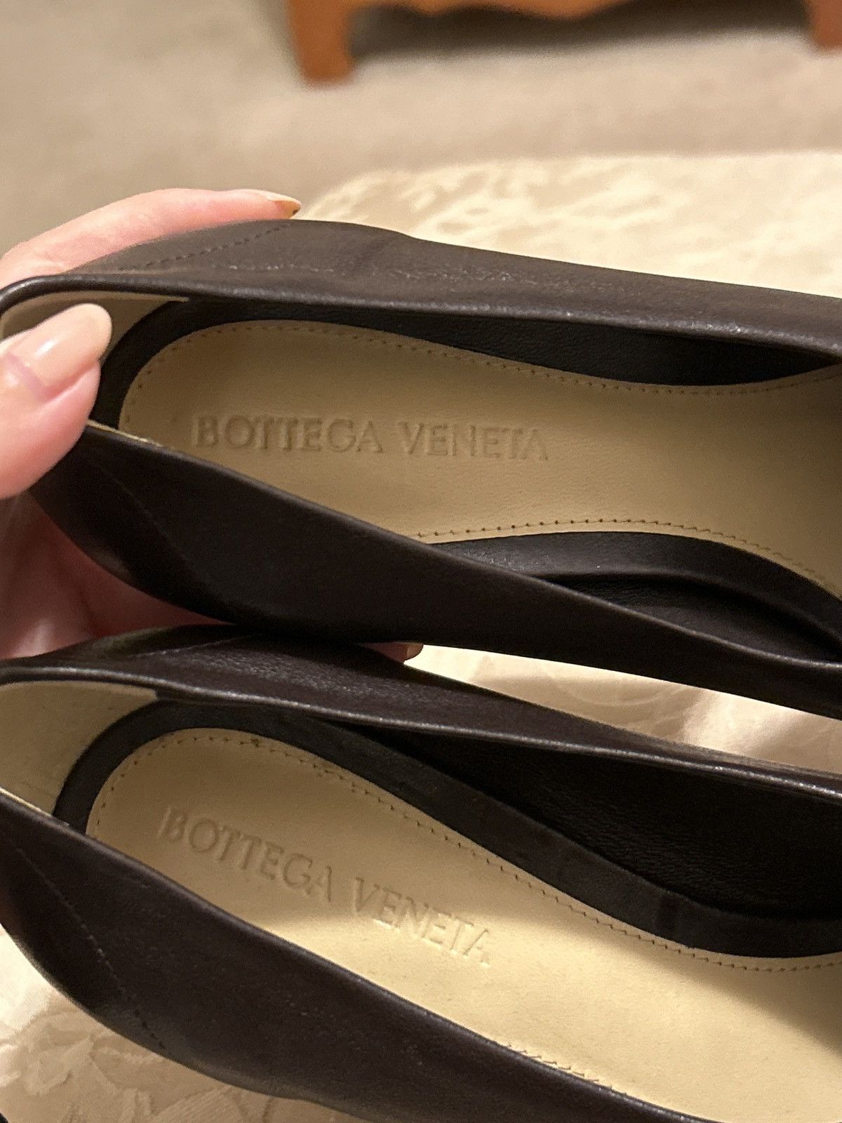 Bottega Veneta NWT Bottega Veneta Leather Angle Heel Pumps Size US 7 / IT 37 - 8 Thumbnail