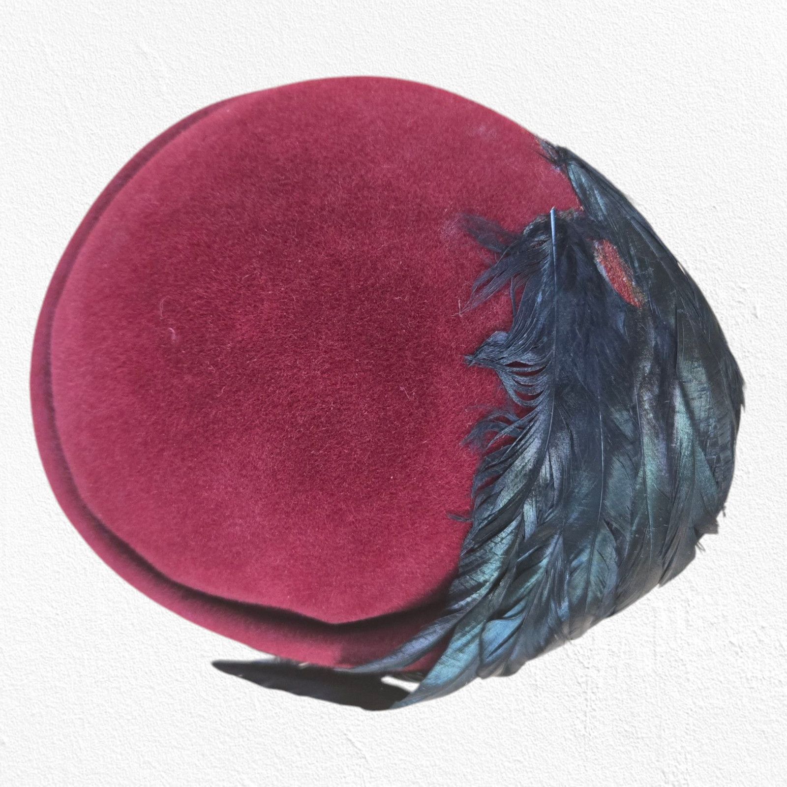 Vintage 50s Burgundy Wool Feather Mid-Century Hat Size ONE SIZE - 5 Thumbnail