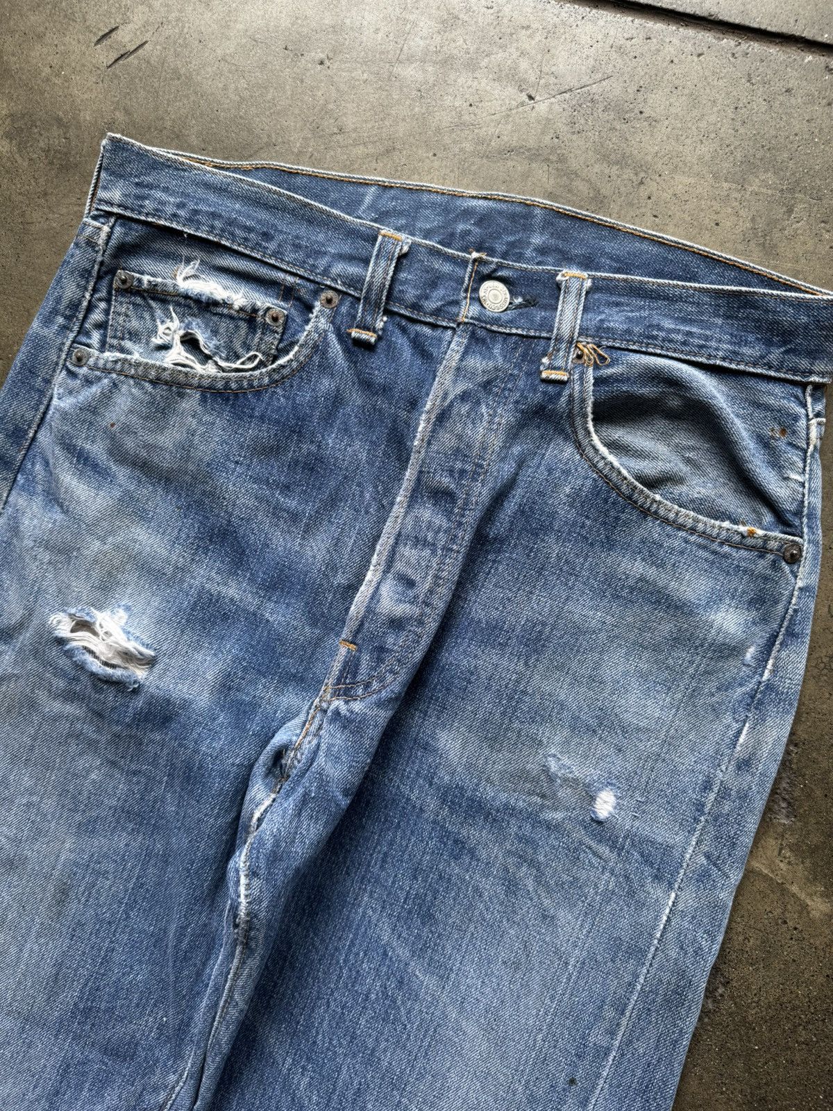 Vintage Vintage ‘80s Levi’s 501 Redline Selvedge Denim Jeans Size US 31 - 7 Thumbnail