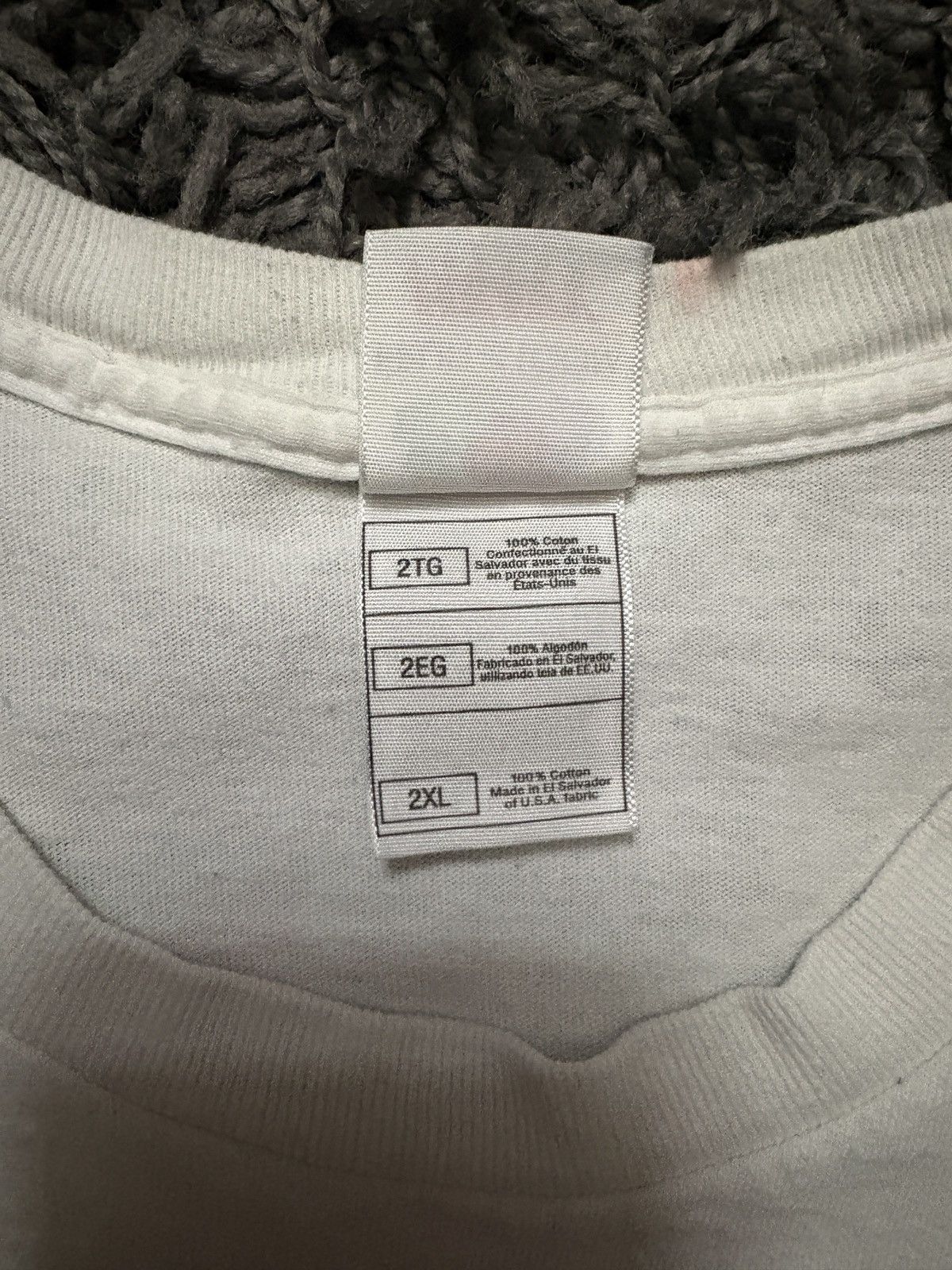 Fruit Of The Loom Vintage Las Vegas Terrible’s Tee in White Size US XL / EU 56 / 4 - 4 Thumbnail