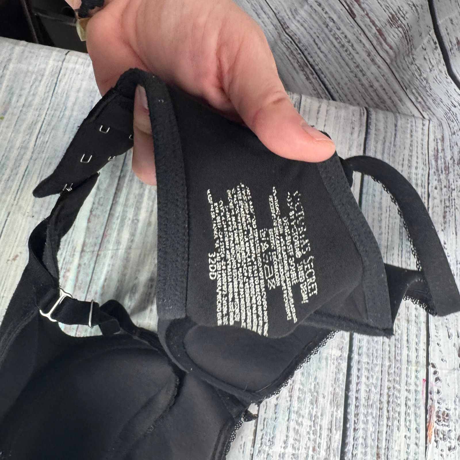 Victoria's Secret Victoria's Secret Lightly Lined Smooth Demi Bra Black 32DD Size ONE SIZE - 4 Thumbnail