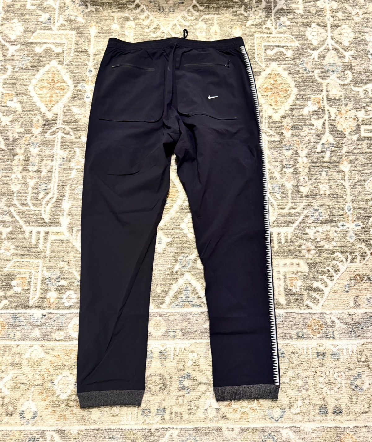 Gyakusou Nike Gyakusou 3M Storm pants Large Wine 842793-010 Size US 36 / EU 52 - 2 Thumbnail