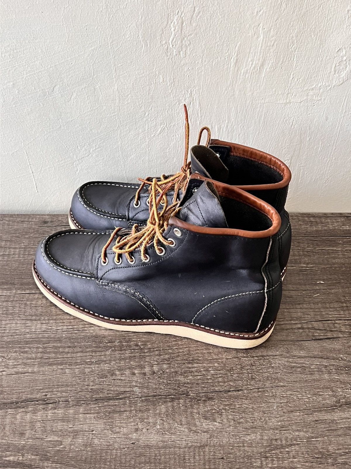 Red Wing REDWING 8859 CLASSIC MOCTOE Size US 9.5 / EU 42-43 - 7 Thumbnail