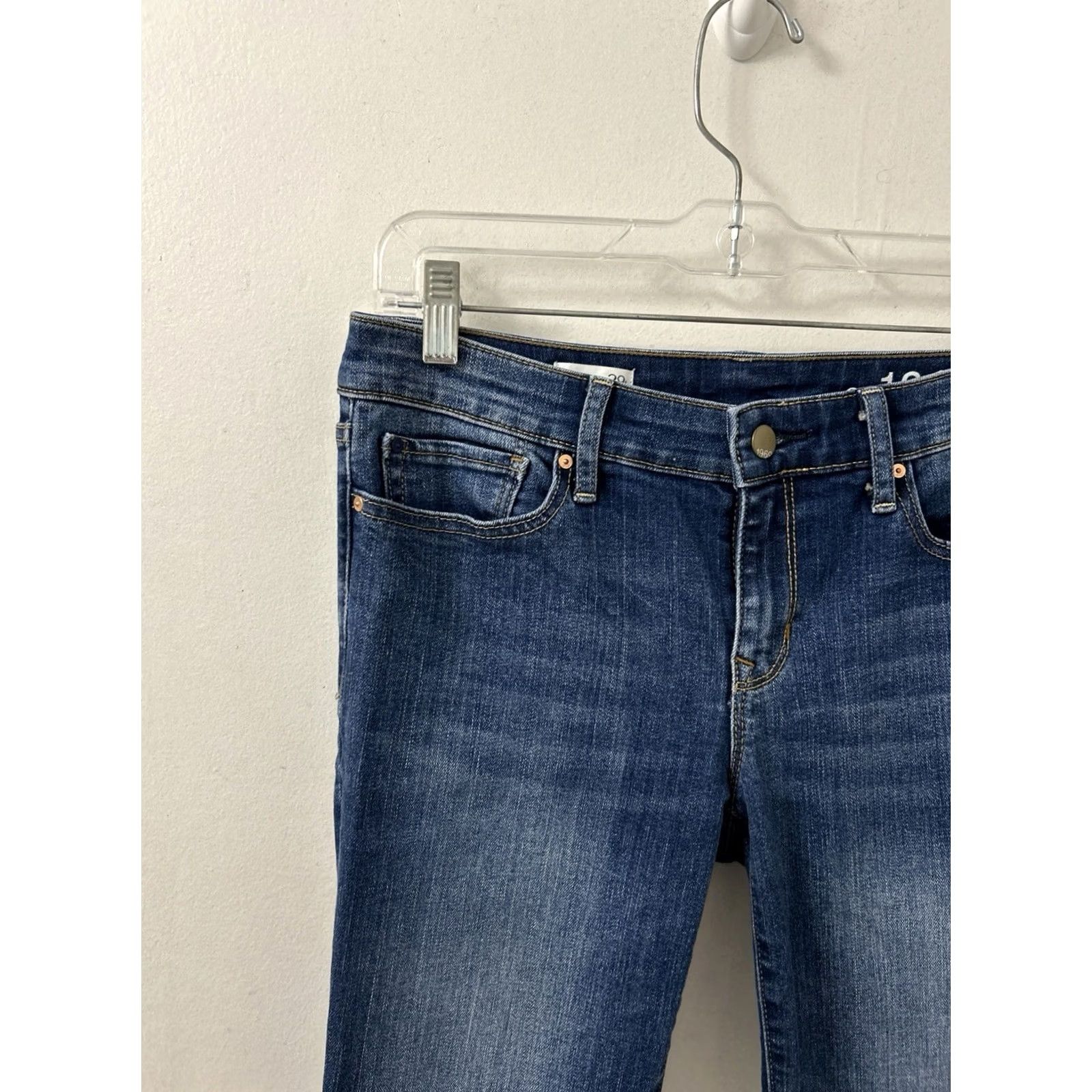 Gap Gap 1969 Sexy Bootcut Jeans Womens 29x34 Medium Wash Blue Stretch Denim Size 29" - 4 Thumbnail