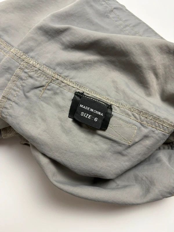 Mountain Hardwear Mountain Hardwear Women’s Technical Shorts Size 26" / US 2 / IT 38 - 4 Thumbnail