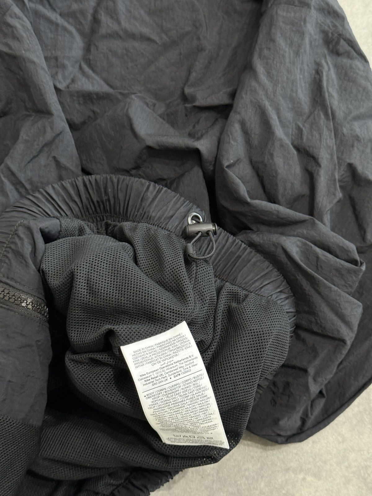 Nike Windbreaker Nike Jacket spellout big logo boxy spoertswear Size US M / EU 48-50 / 2 - 6 Thumbnail