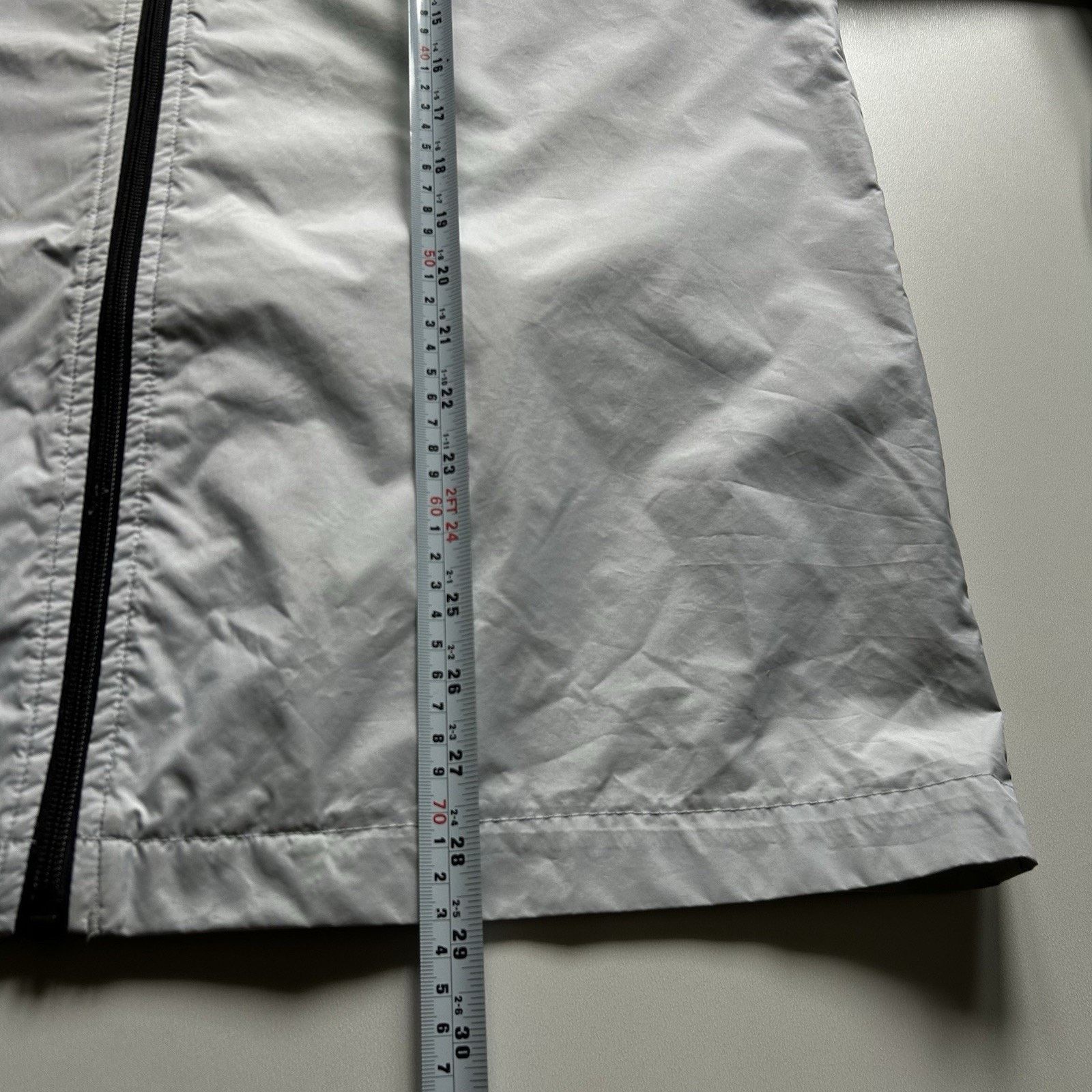 Nike Vintage Y2K Nike Windbreaker Jacket Zip Up Nylon Small Gray Size US S / EU 44-46 / 1 - 9 Thumbnail