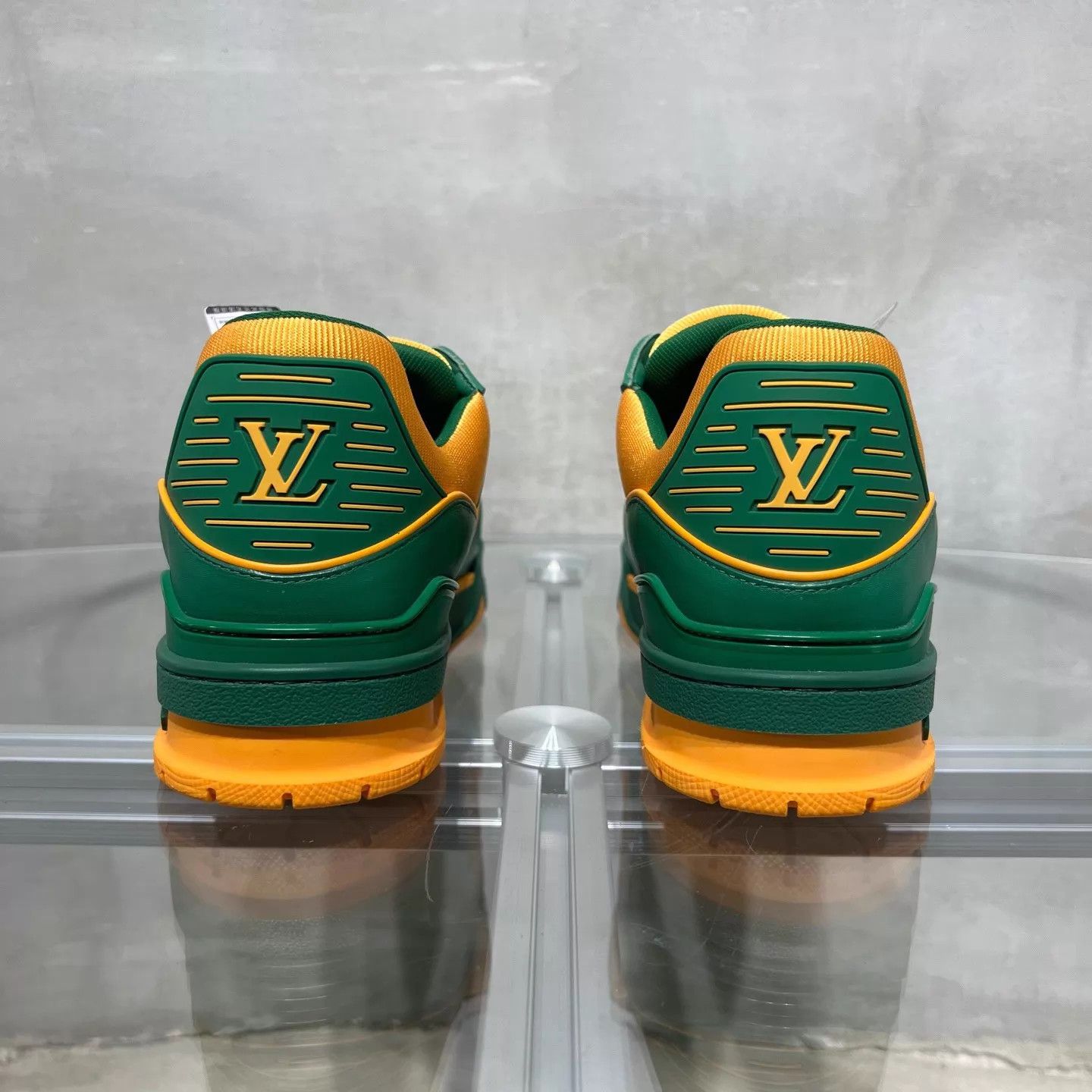 Louis Vuitton LV Trainer Yellow Green UK7.5 41.5 Size US 8.5 / EU 41-42 - 6 Thumbnail