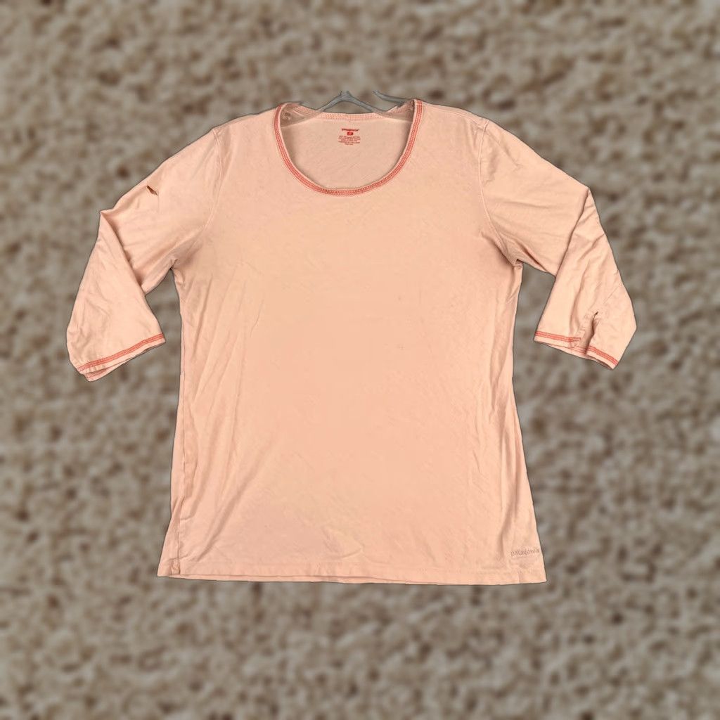 Patagonia Patagonia Shirt Women Medium Pink 3/4 Sleeve Crew Neck 100% Cotton Size M / US 6-8 / IT 42-44 - 1 Thumbnail