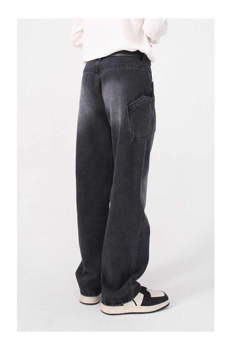 Japanese Brand Personalized pocket trendy loose straight hip-hop jeans Size US 32 / EU 48 - 2 Thumbnail