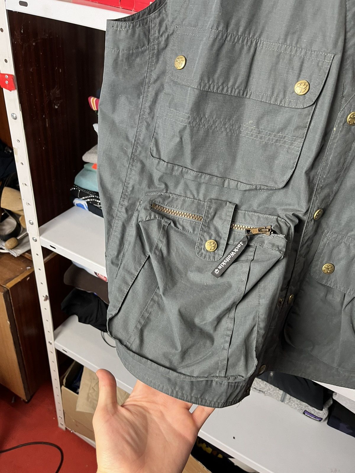 Japanese Brand Vintage Jack Wolfskin Modular tech vest Multi pockets jacket Size US L / EU 52-54 / 3 - 18 Thumbnail