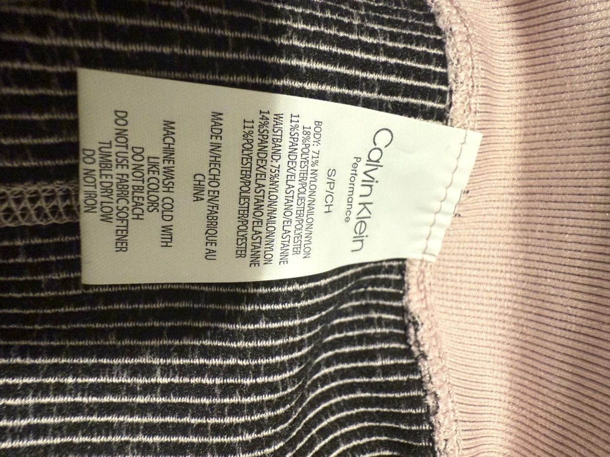 Calvin Klein Long Calvin Klein biker shorts Size 26" / US 2 / IT 38 - 3 Thumbnail
