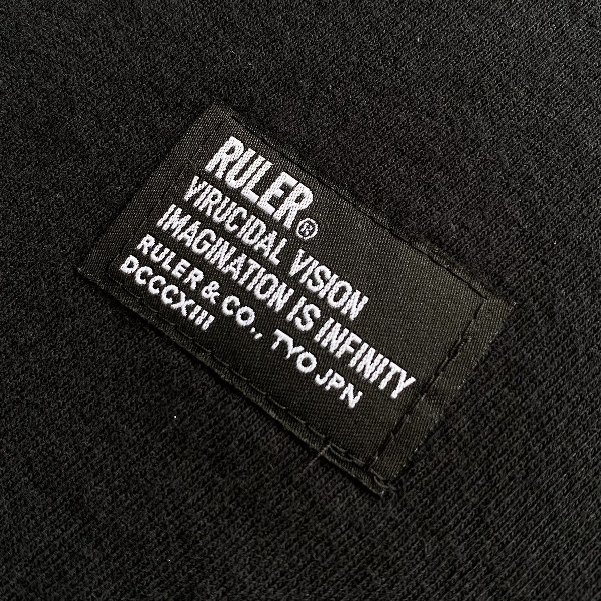 Japanese Brand Japan Streetwear Ruler Photo Tee Longsleeve Size US XXL / EU 58 / 5 - 5 Thumbnail