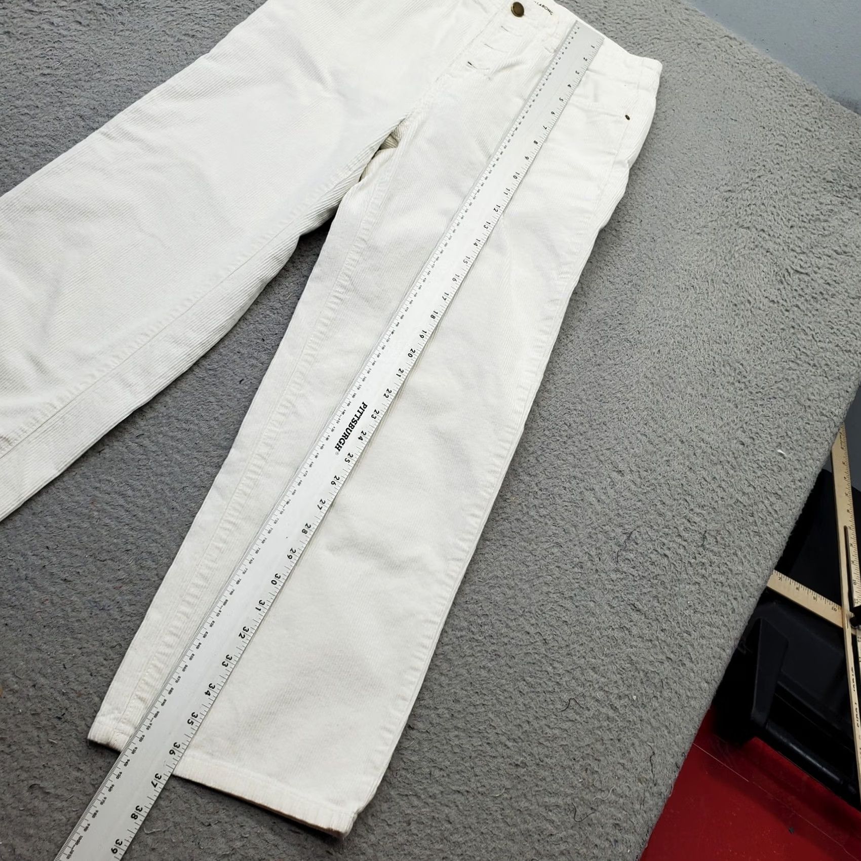 Billabong Billabong Womens White Corduroy Pants 28 Flat Front Straight Button Fly Chino Casual Vintage? No Size 28" / US 6 / IT 42 - 5 Thumbnail