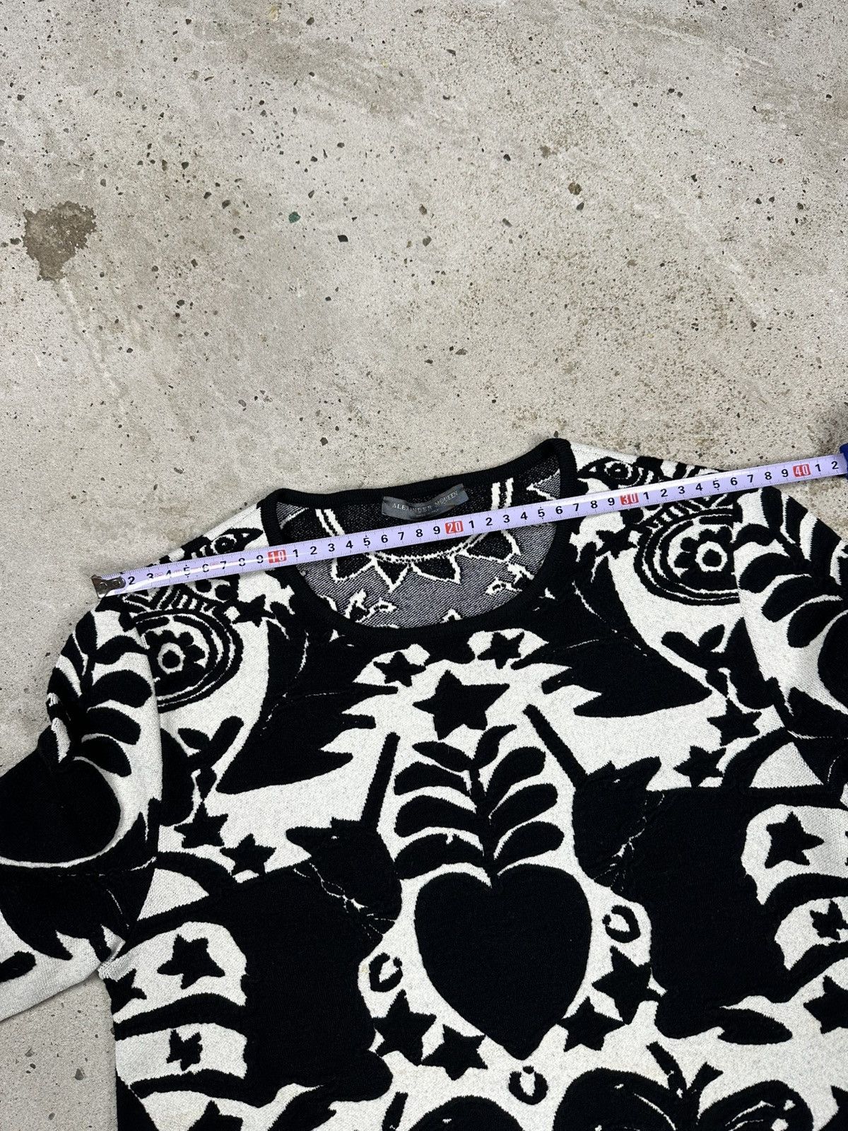 Alexander McQueen Alexander McQueen Unicorn & Floral Embroidered Wool Dress Size M / US 6-8 / IT 42-44 - 21 Thumbnail