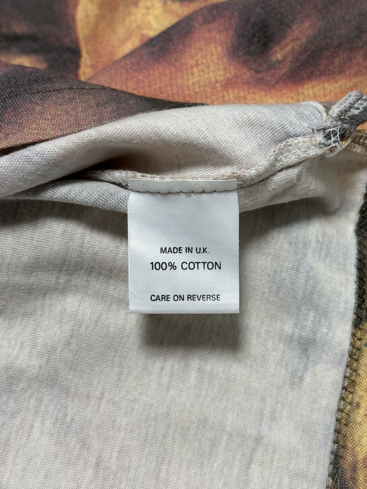 Vivienne Westwood VIVIENNE WESTWOOD S/S 1993 Kissing Print Cropped T-Shirt Size M / US 6-8 / IT 42-44 - 6 Thumbnail