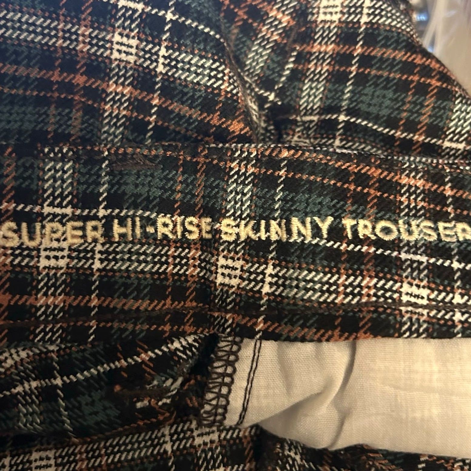American Eagle Outfitters American Eagle Outfitters Women Pant Green Plaid Super High Rise Skinny Trousers 4 Regular Inseam 26.5 in Waist 29 in Size 27" / US 4 / IT 40 - 5 Thumbnail