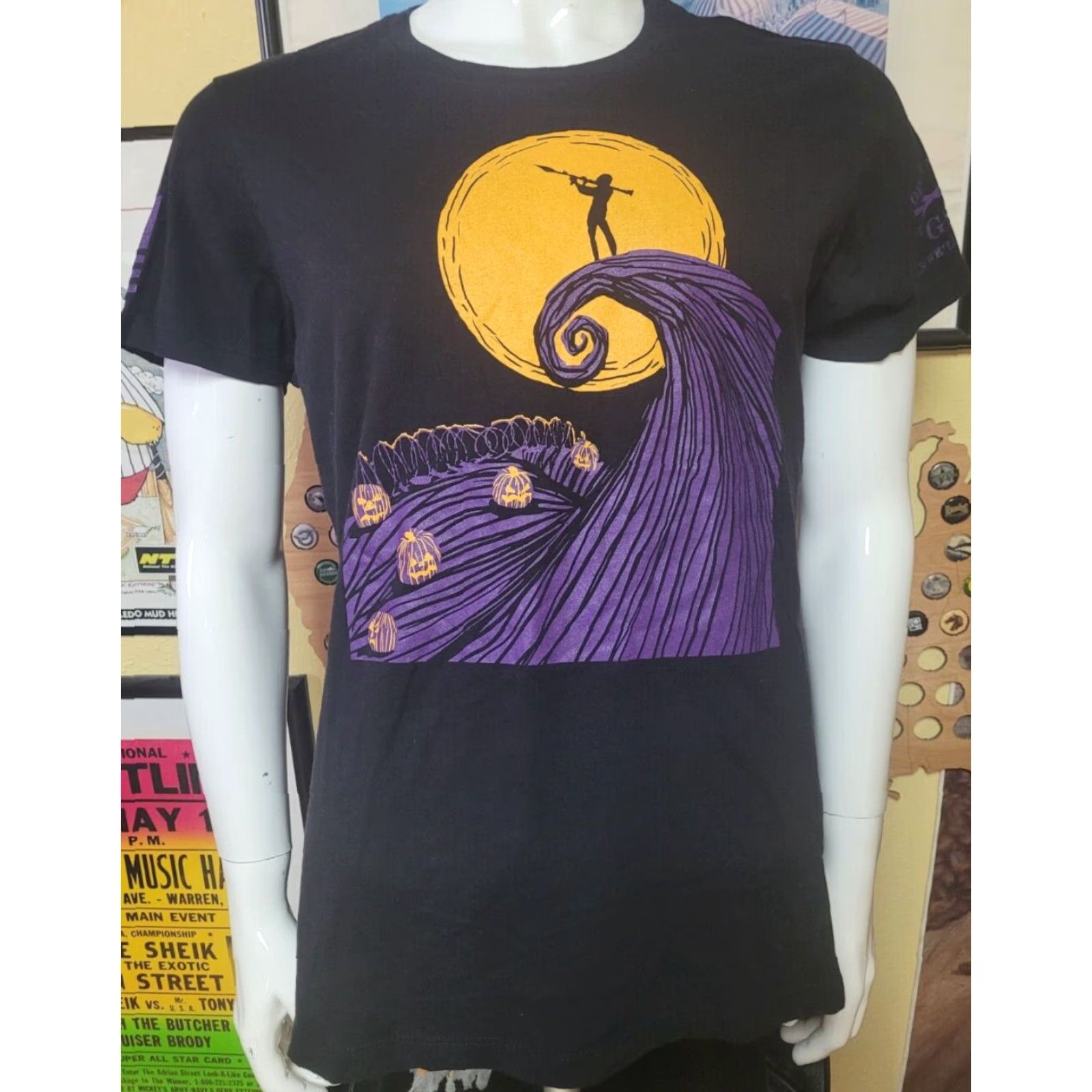 Vintage VINTAGE Grunt Style USA Nightmare Before Christmas Parody Rocket Launcher T Shirt 3XL Women Black 90s Anime Patriotic"} Size XXL / US 16-18 / IT 52-54 - 2 Thumbnail