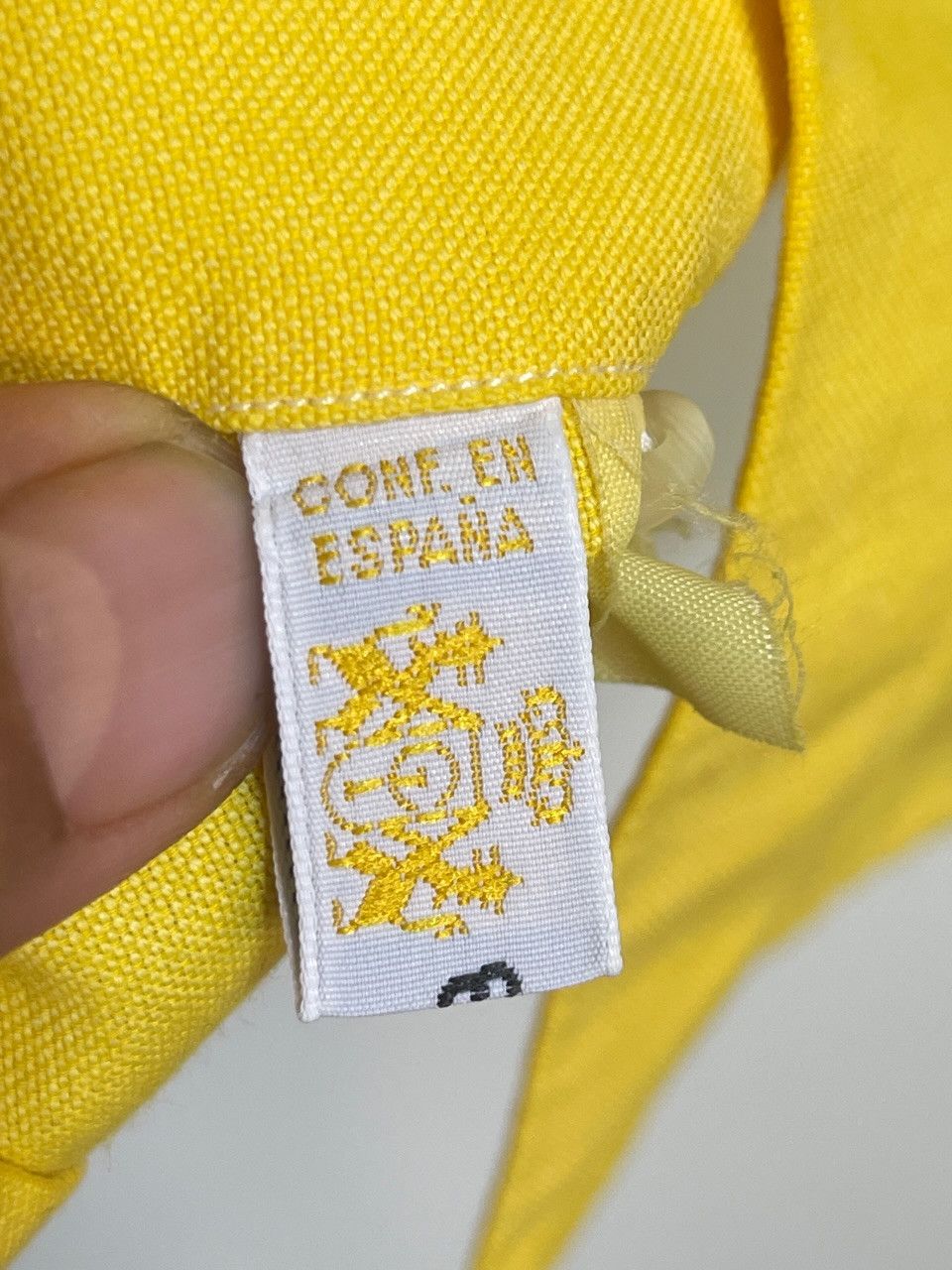 Burberry 🔥 yellow shirt Burberry london 14 years or xxs Size US XXS / EU 40 - 5 Thumbnail