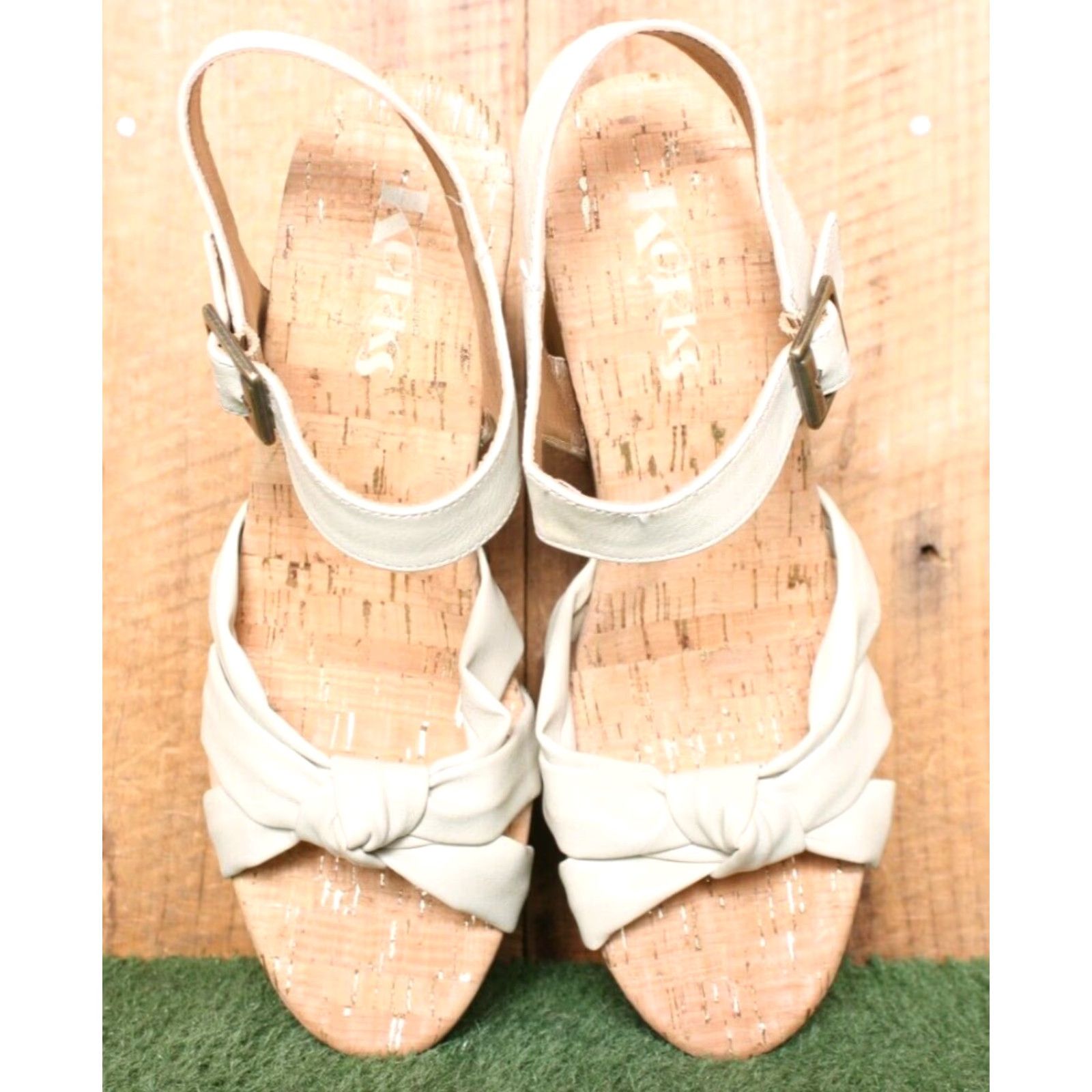 Vintage KORK-EASE Dawson Ivory Leather Platform Sandals Wedge 4.5" Wood Heel Sz. 9M Womens Size US 9 / IT 39 - 4 Thumbnail