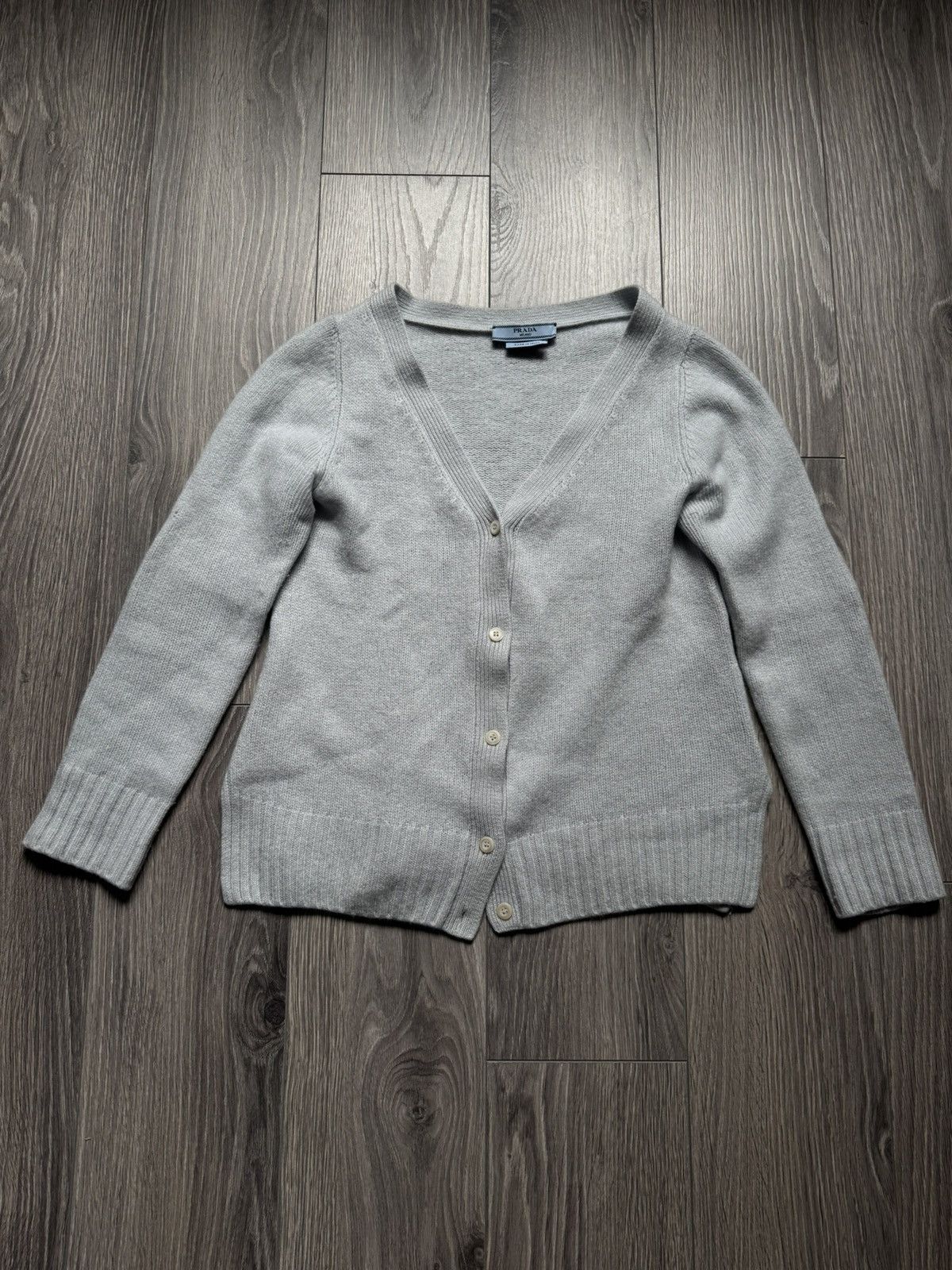 Prada Prada Cashmere/ Silk Cardigan 42 Size M / US 6-8 / IT 42-44 - 2 Thumbnail
