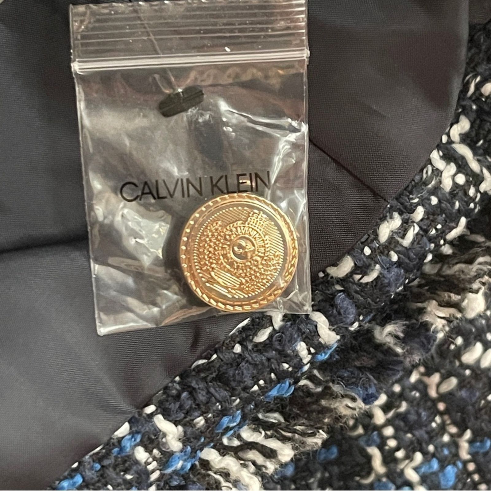 Calvin Klein Calvin Klein Fringe Tweed Open Front Blazer Size M / US 6-8 / IT 42-44 - 5 Thumbnail