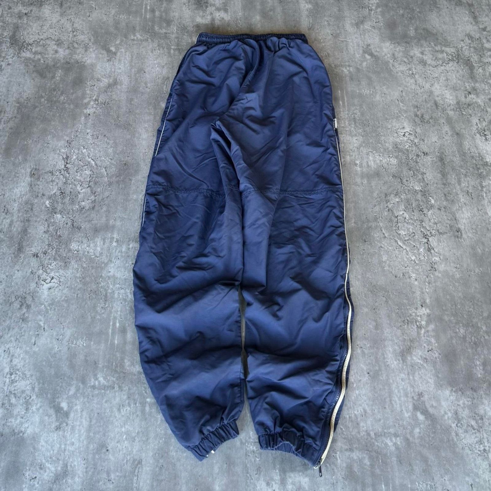 Vintage Vintage Y2K Made In USA Navy Blue Technical Nylon Sweatpants Size US 26 / EU 42 - 2 Thumbnail