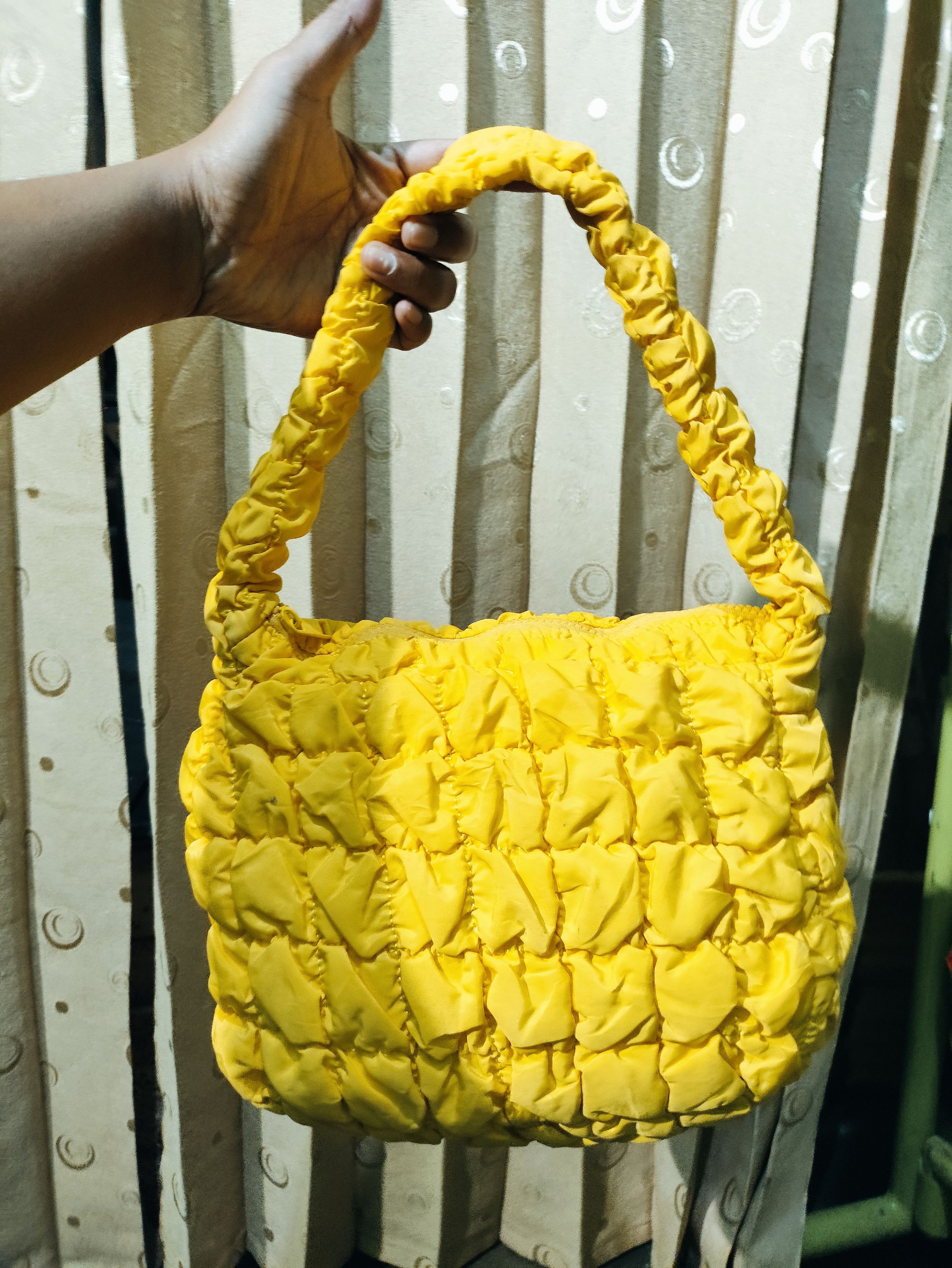 Cos COS Original Quilted Mini Puffer Shoulder Bag Size ONE SIZE - 1 Thumbnail