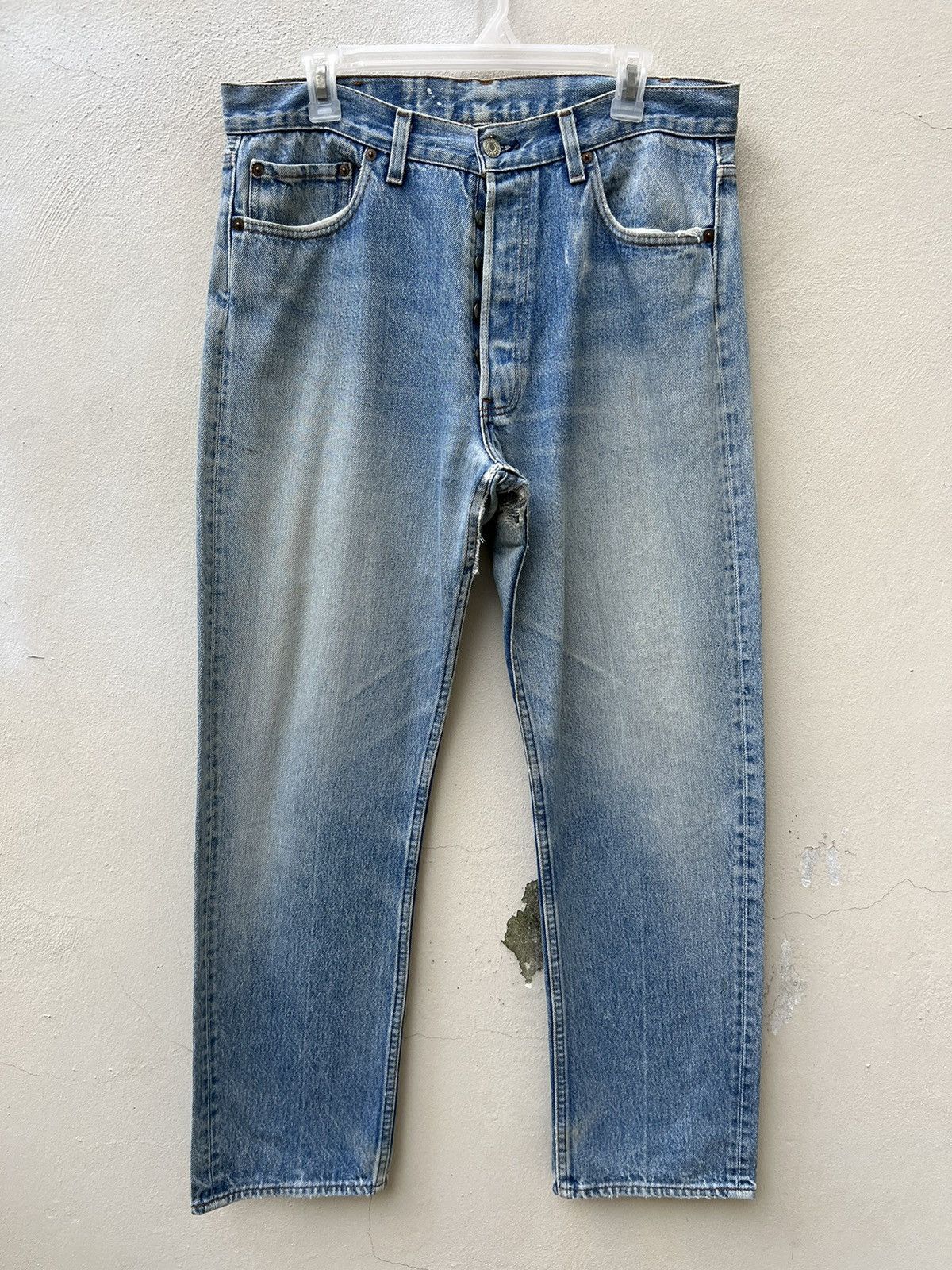 Levi's Vintage 80s Levi’s 501 Ripped Faded Blue Denim Jeans Size US 34 / EU 50 - 6 Thumbnail