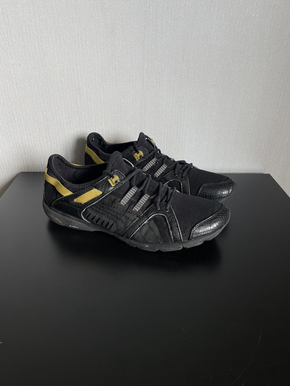 Designer × Puma Y2k Cyber Puma Sneakers Mostro Bandage Balenciaga/Y-3 vibes Size US 11 / EU 44 - 2 Thumbnail