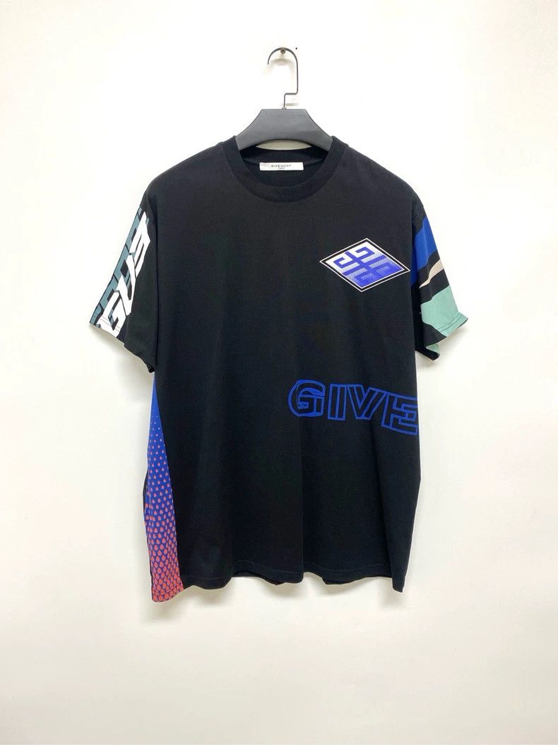 Givenchy Givenchy Printed Short Sleeve T-Shirt 2506-Nextarrow Size US M / EU 48-50 / 2 - 1 Thumbnail