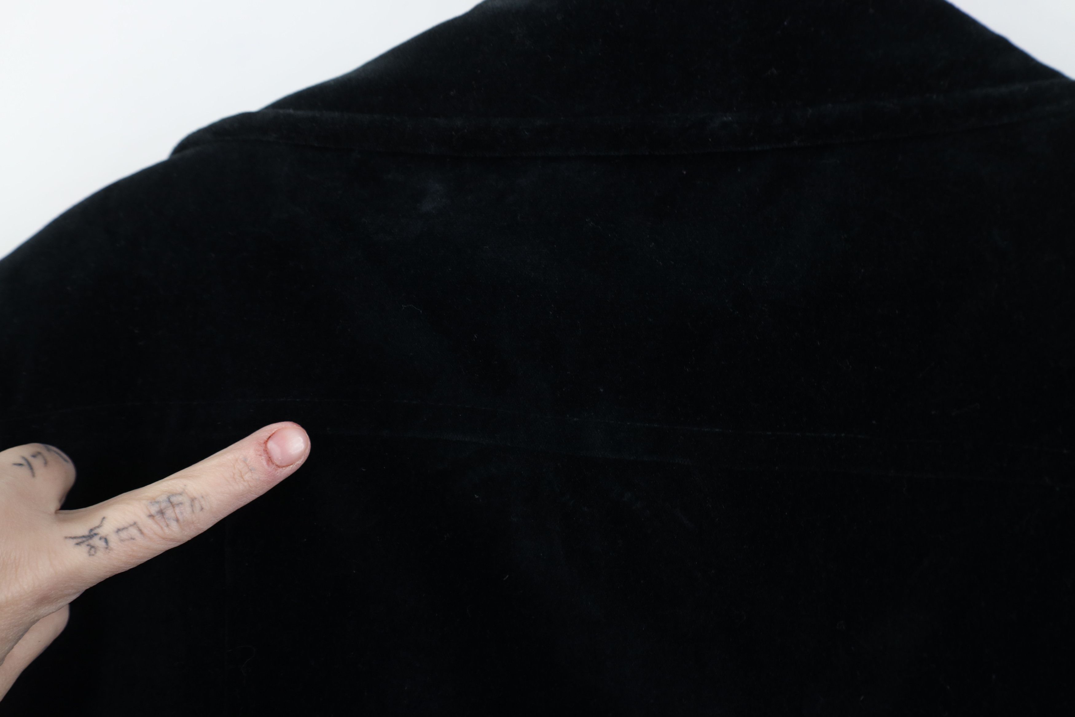 Banana Republic Vintage Banana Republic Velvet Velour Button Jacket Black Size L / US 10 / IT 46 - 10 Thumbnail