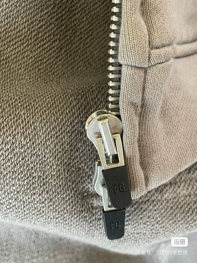Fear of God Fear of God God Grey Zip Hoodie Size US L / EU 52-54 / 3 - 5 Thumbnail
