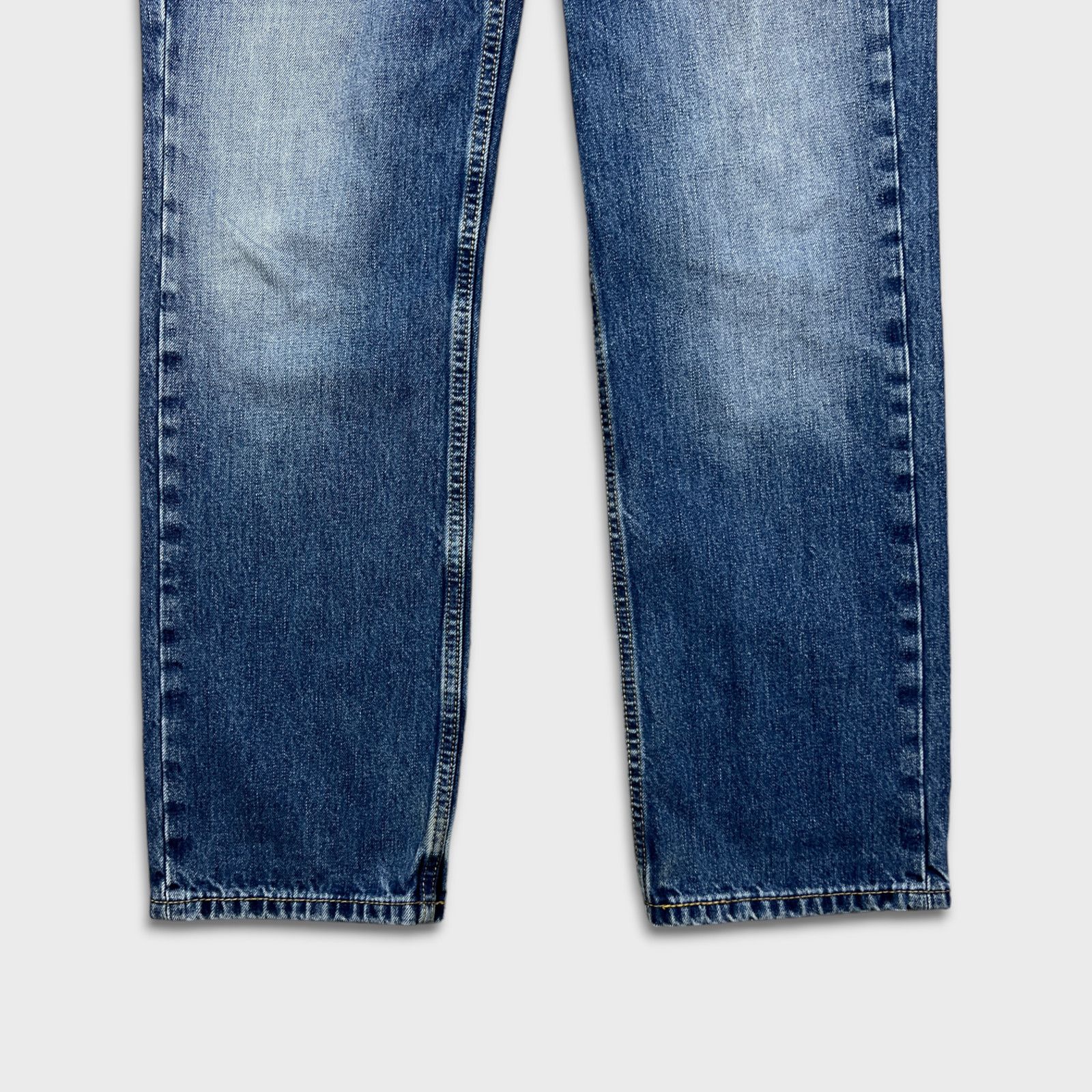 Levi's × Vintage Levi's 514 Jeans 32x31 Straight Fit American Denim Pants Size US 32 / EU 48 - 3 Thumbnail