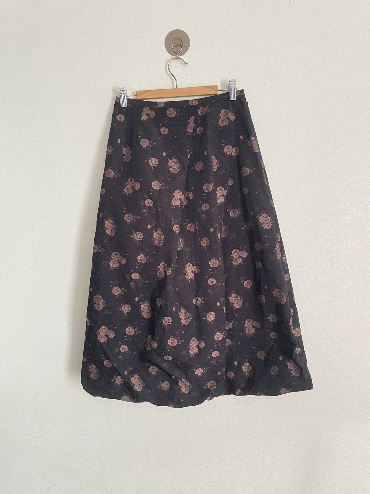 image of Hiroko Koshino Homme Koshino Hiroko Skirt in Black Gold, Women's (Size 26)