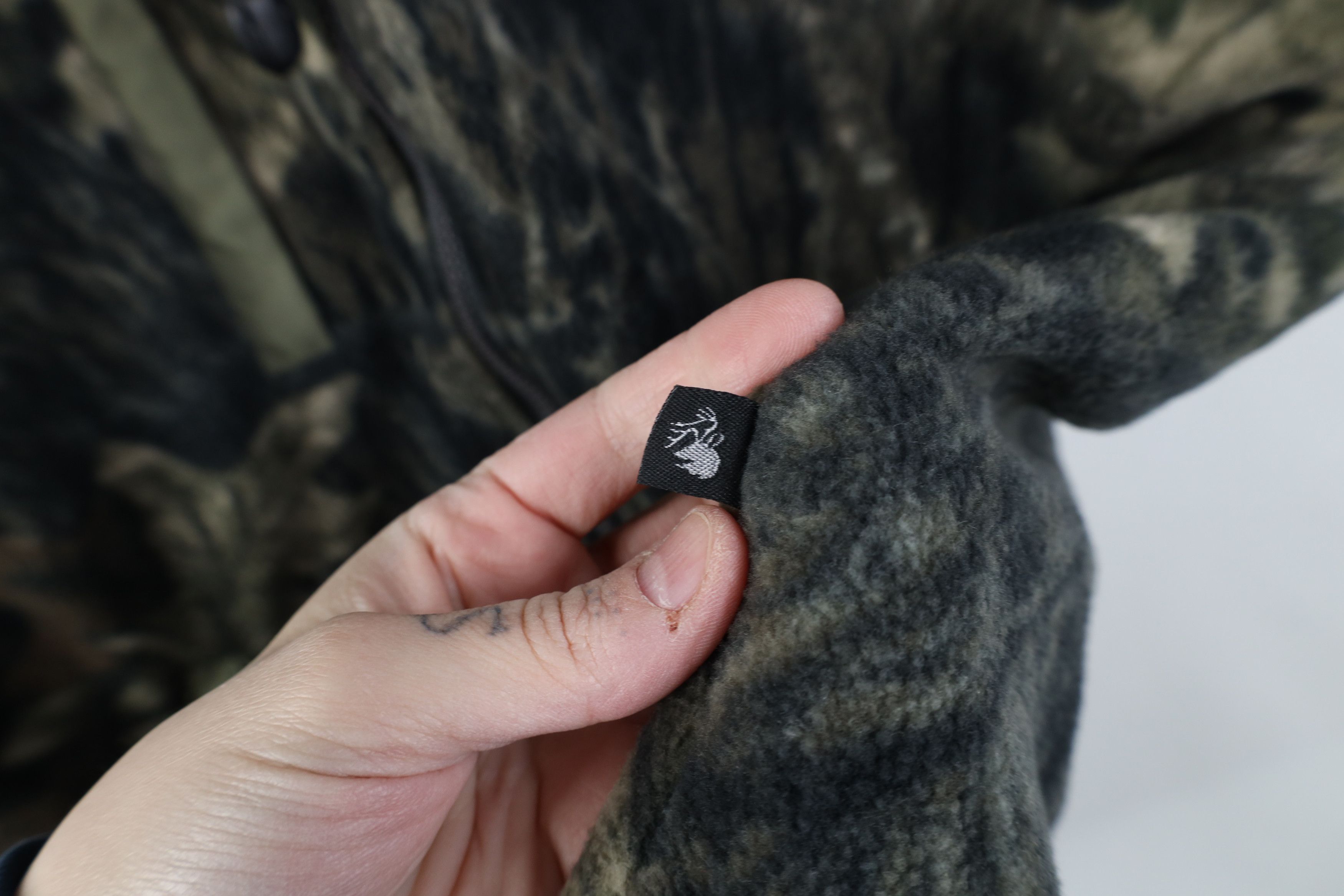 Vintage Vintage Y2K Streetwear Camouflage Full Zip Vest Jacket Size US L / EU 52-54 / 3 - 5 Thumbnail