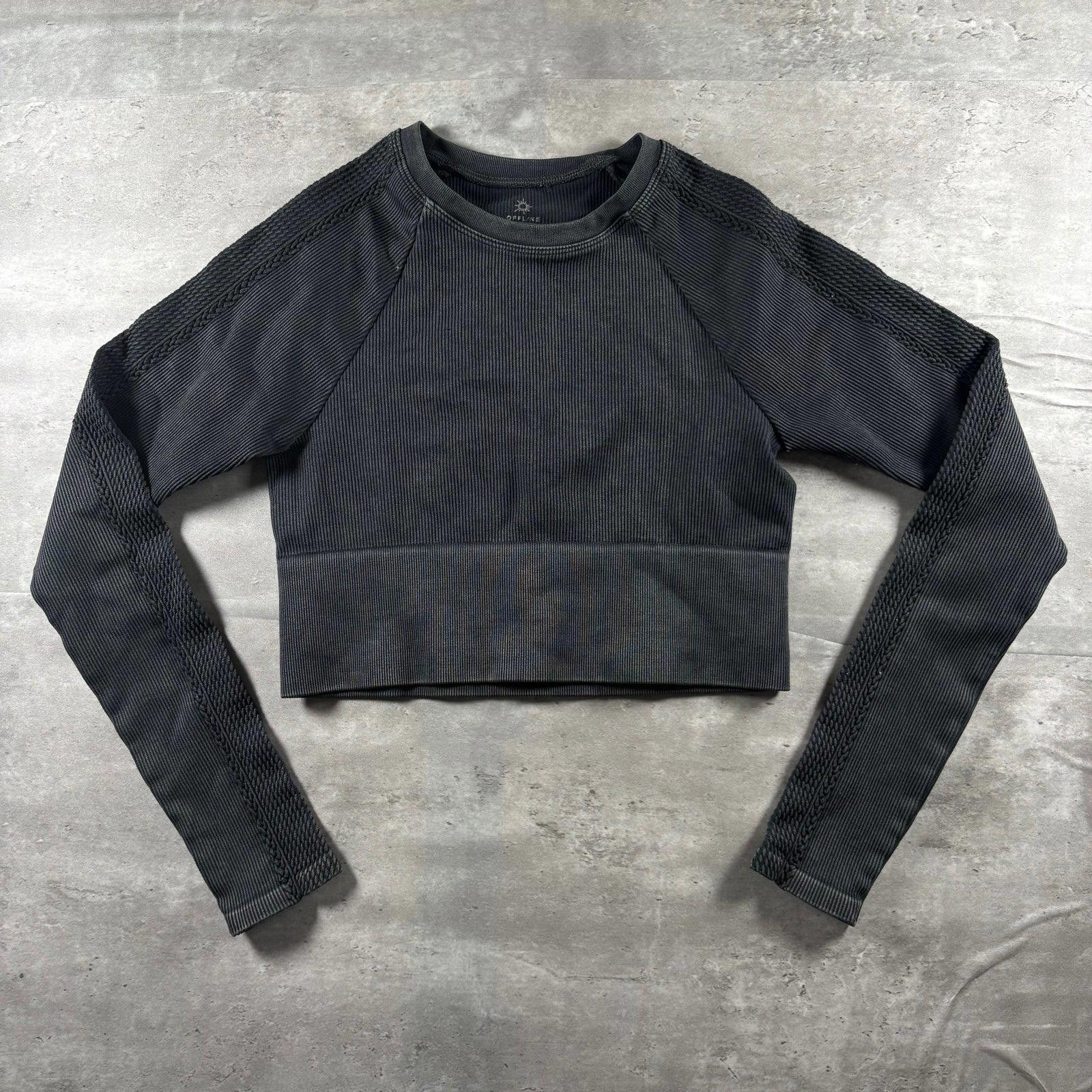 Other Black Ribbed Long Sleeve Crop Top Activewear Size S / US 4 / IT 40 - 1 Thumbnail