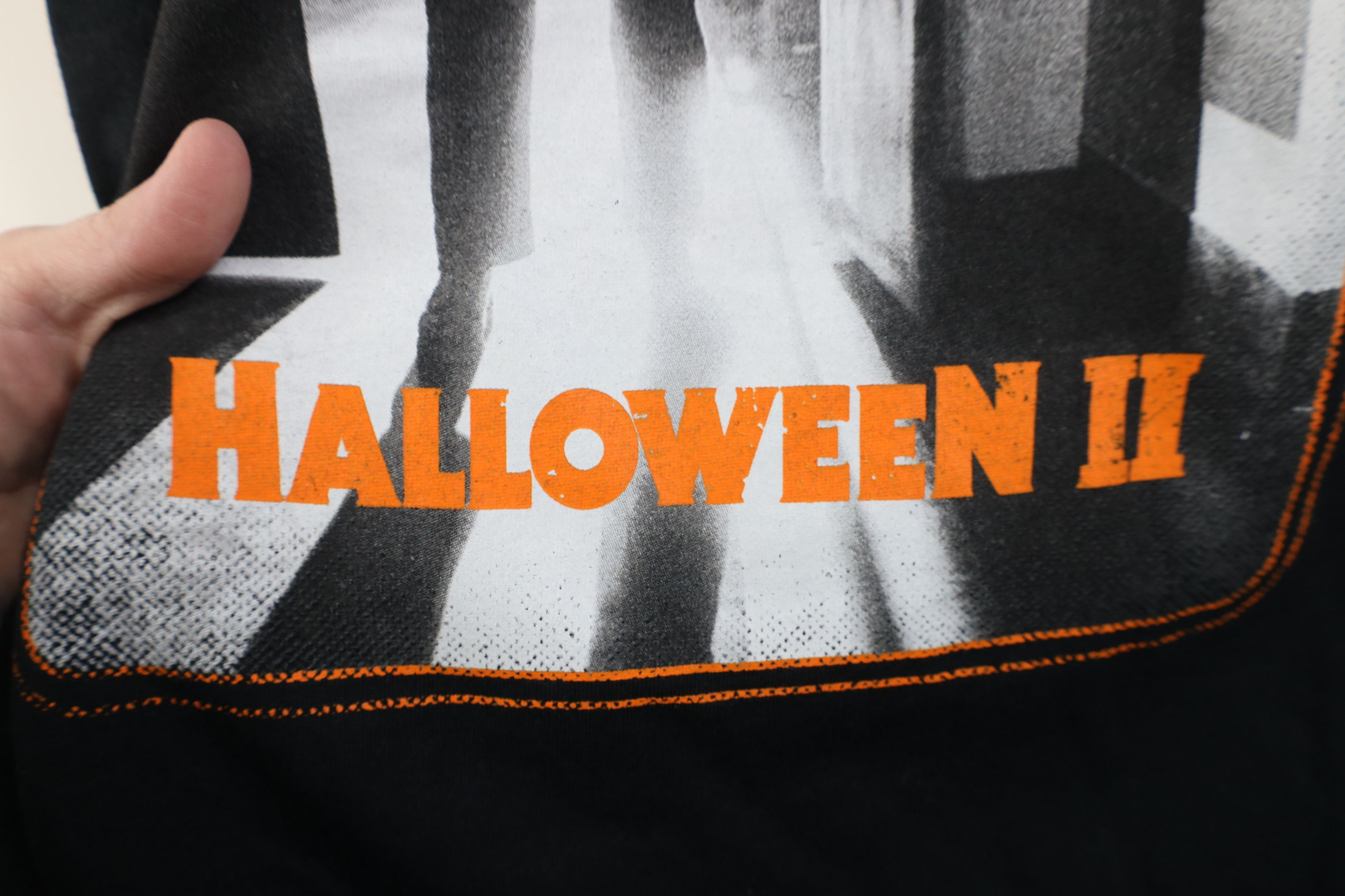 Vintage Y2K Streetwear Halloween II Movie Long Sleeve T-Shirt Black Size US L / EU 52-54 / 3 - 8 Thumbnail