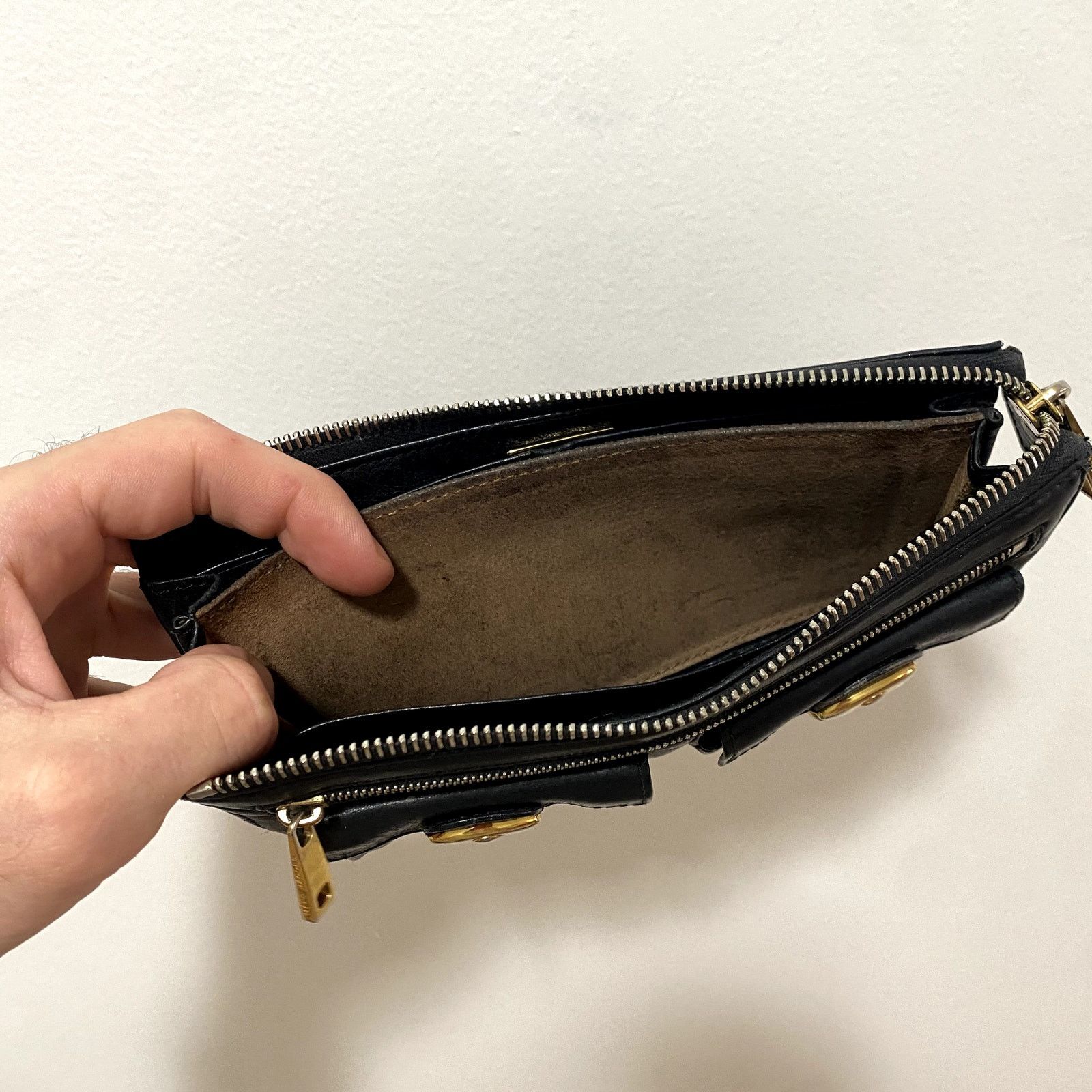 Marc Jacobs Marc Jacobs Black Leather Wallet Gold Hardware Made In Italy Size ONE SIZE - 7 Thumbnail