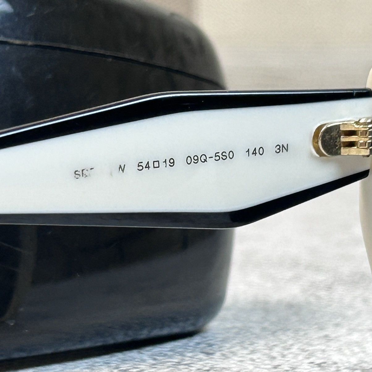 Prada Luxury PRADA Sunglasses with case off white Size ONE SIZE - 10 Thumbnail