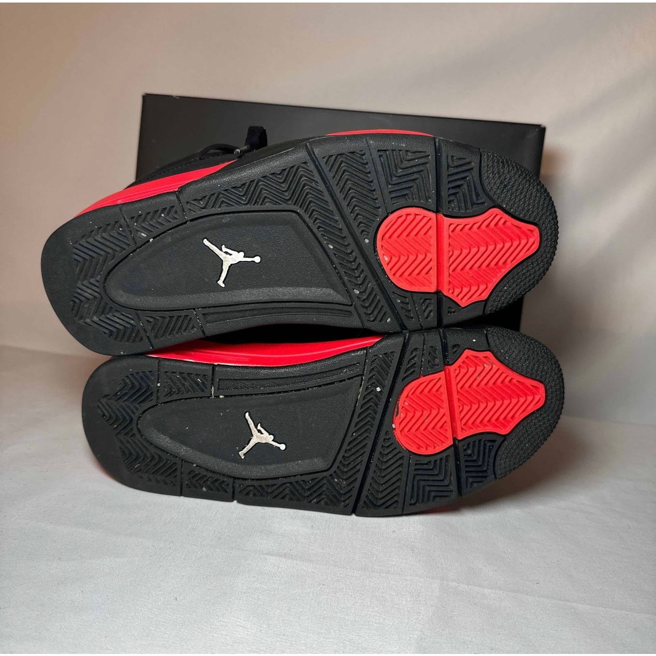 Jordan Brand × Nike Size 6.5 - Nike Air Jordan 4 Retro GS Red Thunder Size US 6.5 / EU 39-40 - 6 Thumbnail
