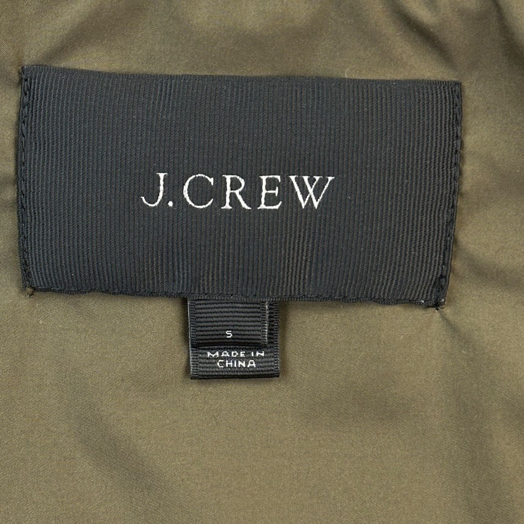 J.Crew J.CREW Jacket Women's Small Olive Green Goose Down Quilted Puffer Outdoor Casual (Vintage: No) Size S / US 4 / IT 40 - 7 Thumbnail