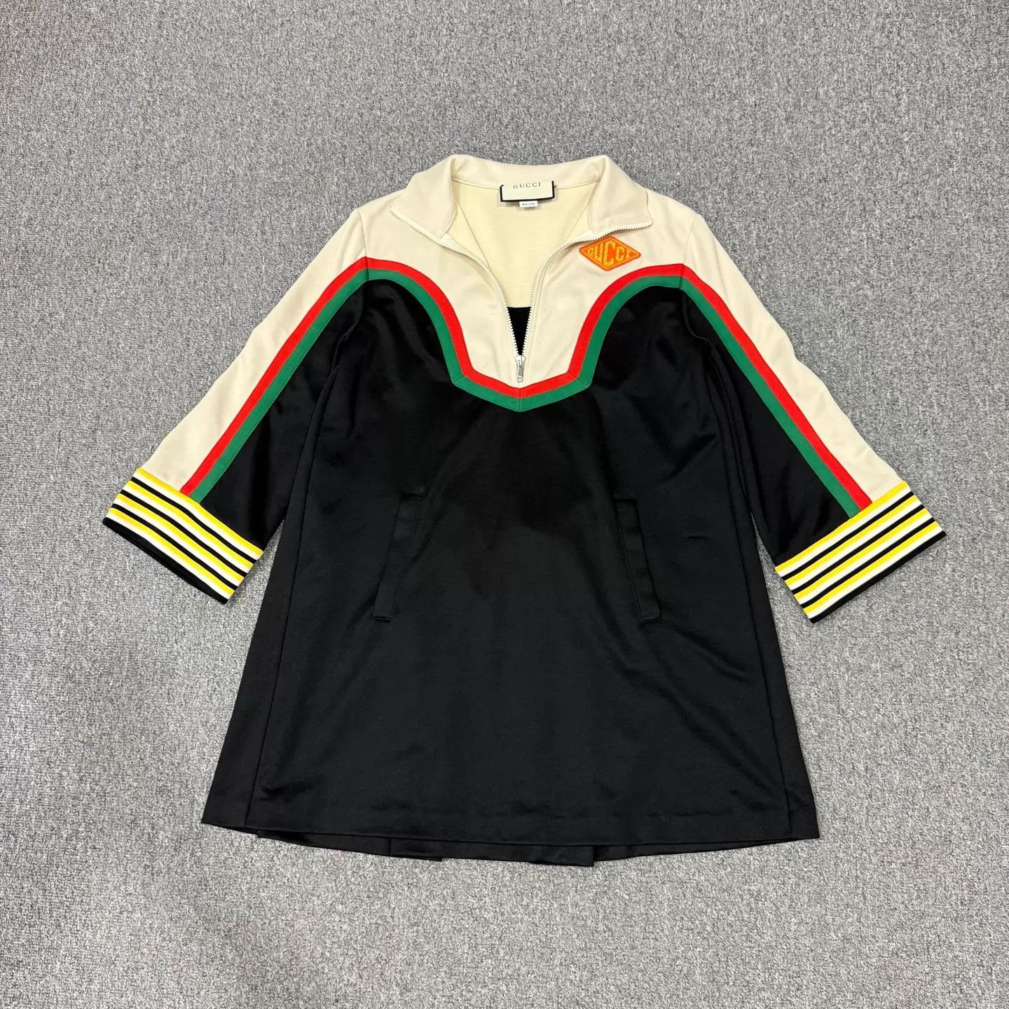 Gucci Gucci school uniform sport dress XS 95 new Size XS / US 0-2 / IT 36-38 - 1 Thumbnail