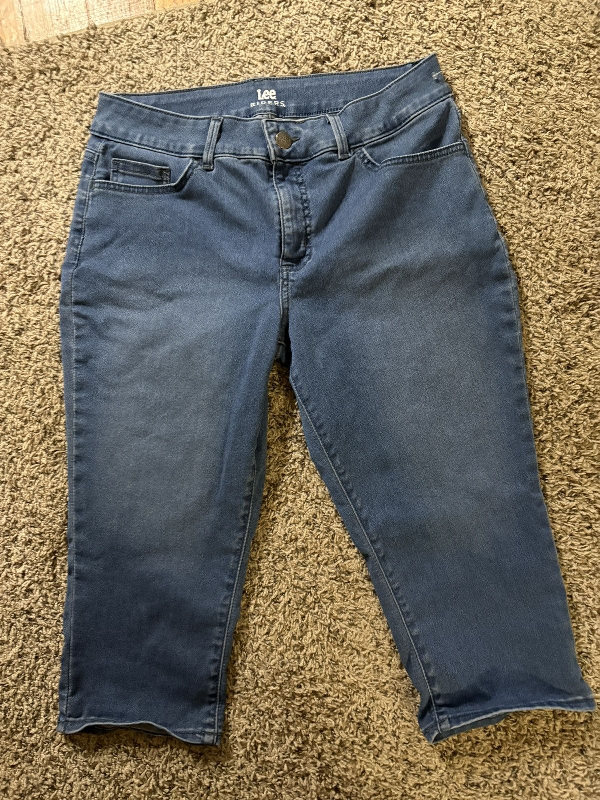 Lee Riders by Lee Capris Size 14 Size 36" / US 14 / IT 50 - 2 Thumbnail