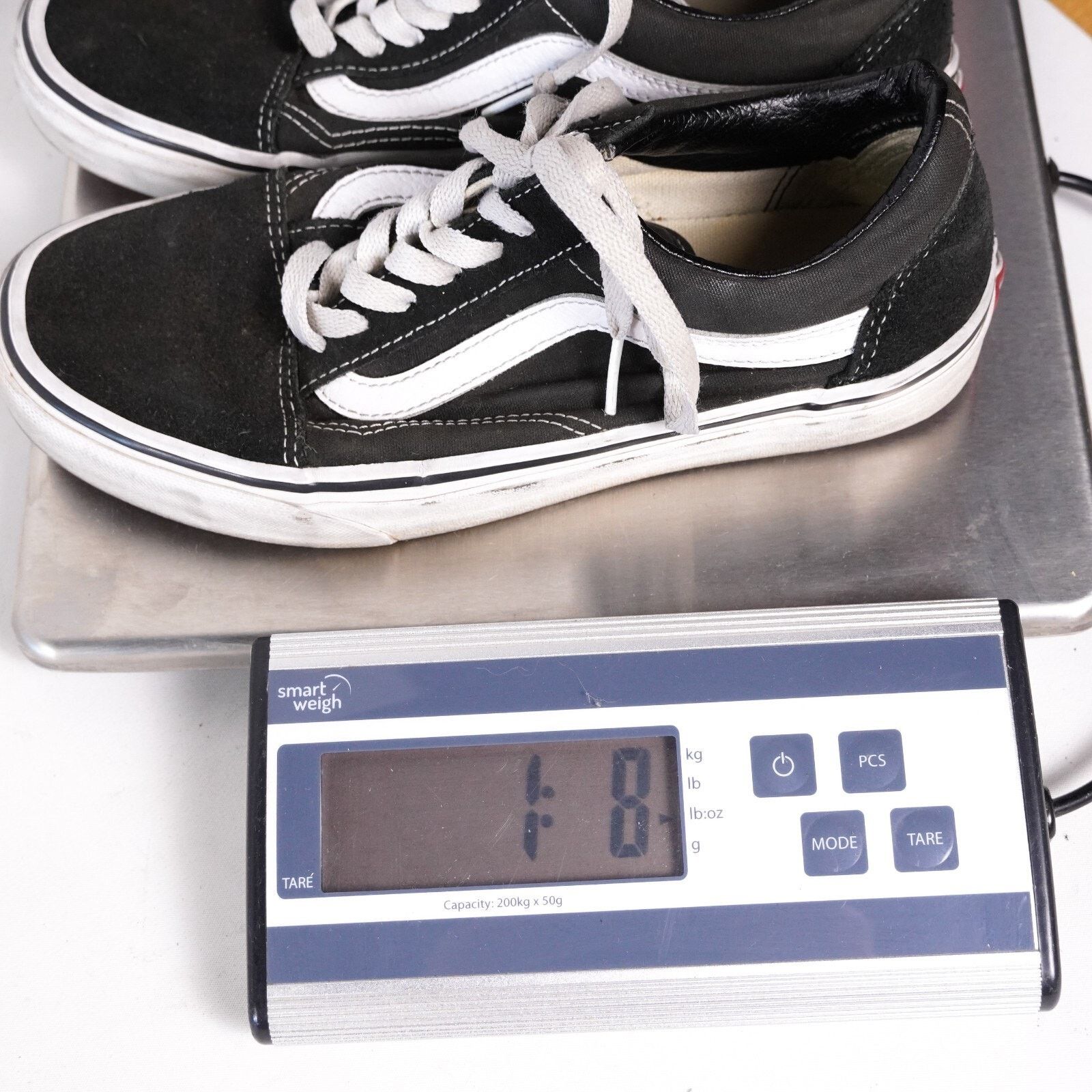Vans Vans Off The Wall Athletic Skate Shoe Casual Sneaker Men 5.5 Size US 5.5 / EU 38 - 11 Thumbnail