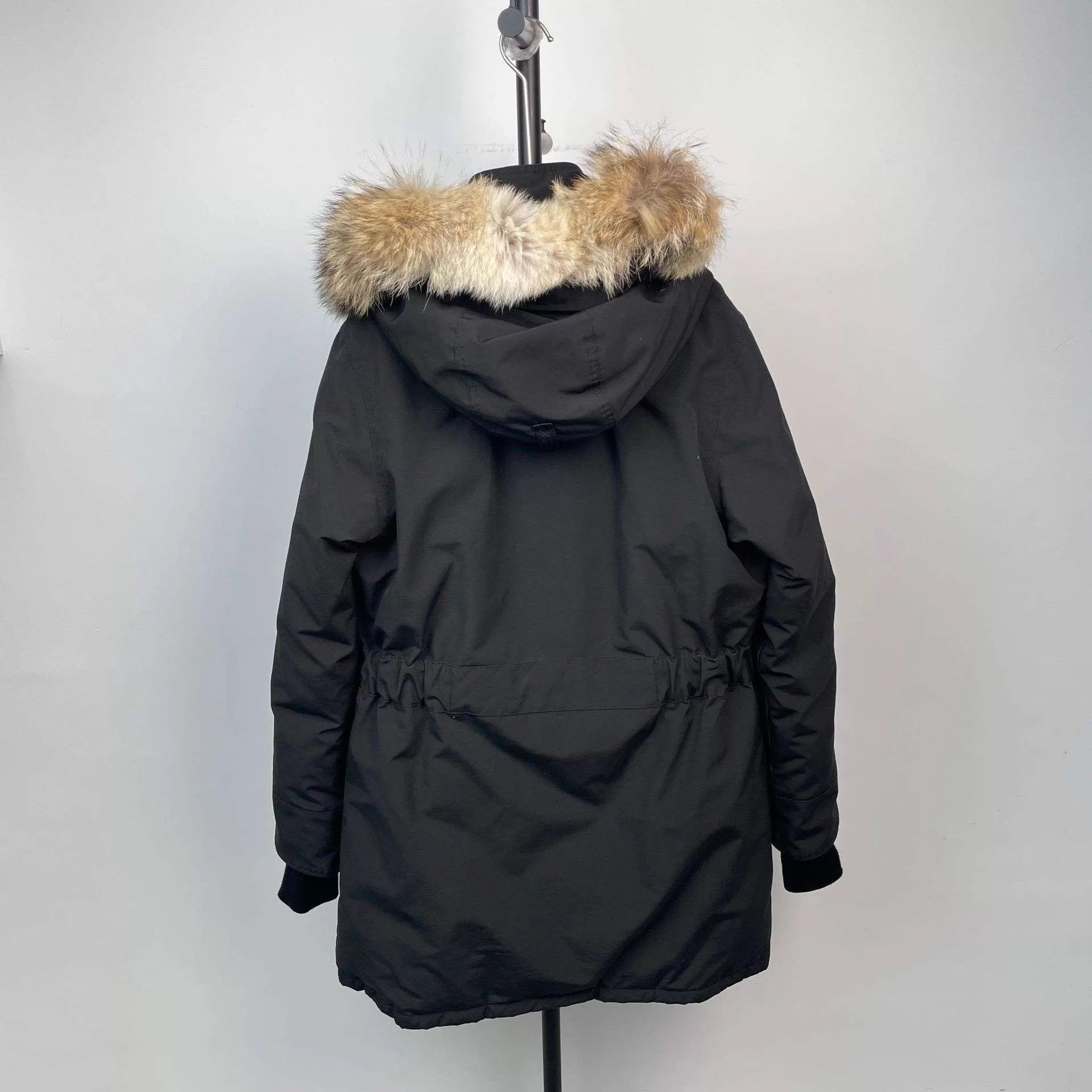 Canada Goose Canada Goose Down Jacket Size L / US 10 / IT 46 - 2 Thumbnail
