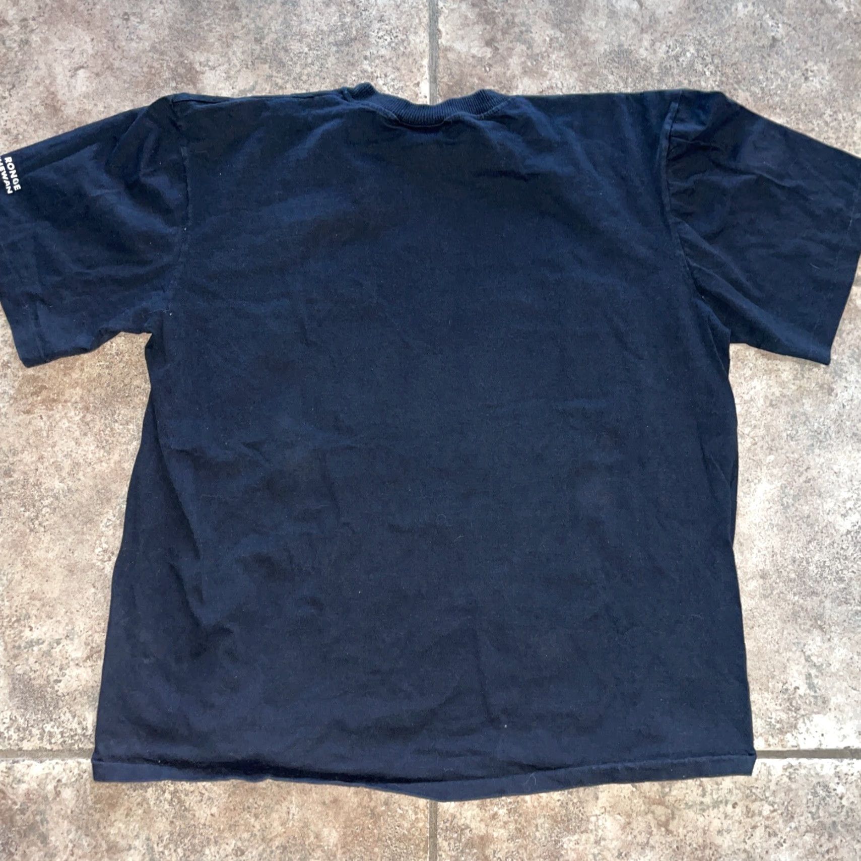 Vintage VINTAGE Canadiana Irwin Specialties T-Shirt Men L Black Mens Size L Size US L / EU 52-54 / 3 - 4 Thumbnail