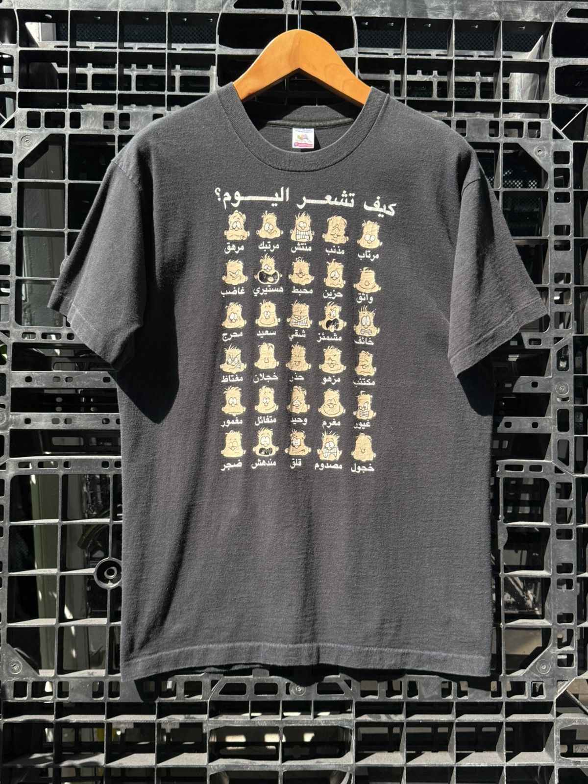 Vintage 💥Vintage How Are You Feeling Today 90s Arabic Funny T-Shirt Size US L / EU 52-54 / 3 - 1 Thumbnail