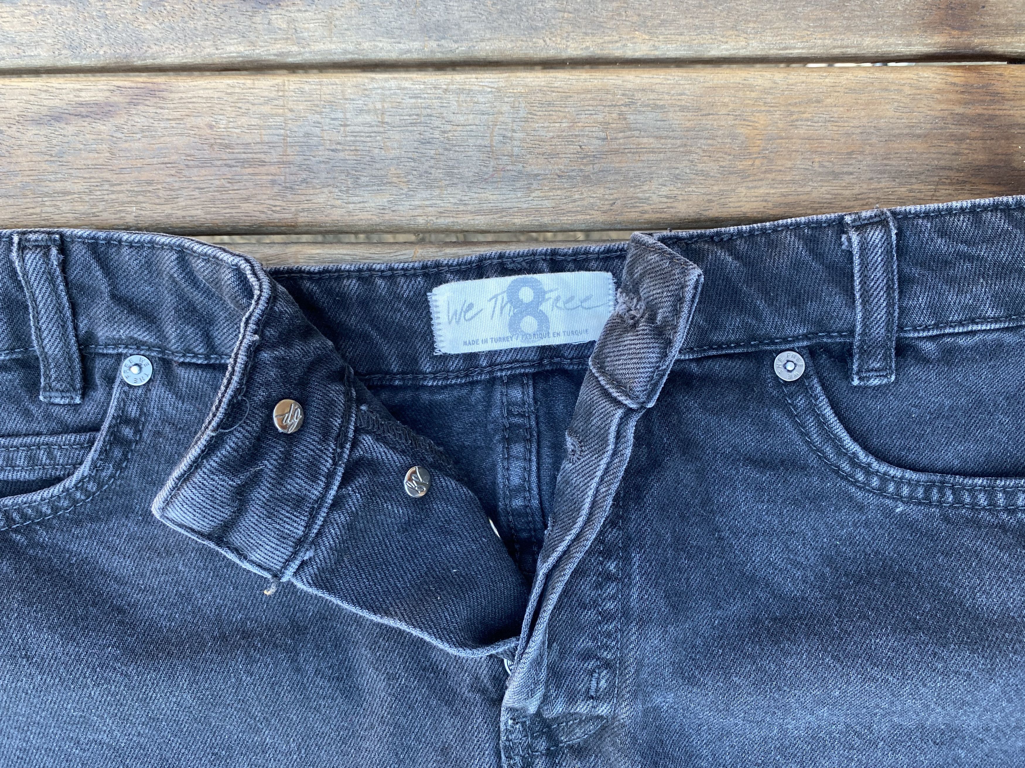 Free People Black Denim Raw Hem Mini Skirt w/Button Fly & ShirtTail Hem Size 30" / US 8 / IT 44 - 8 Thumbnail