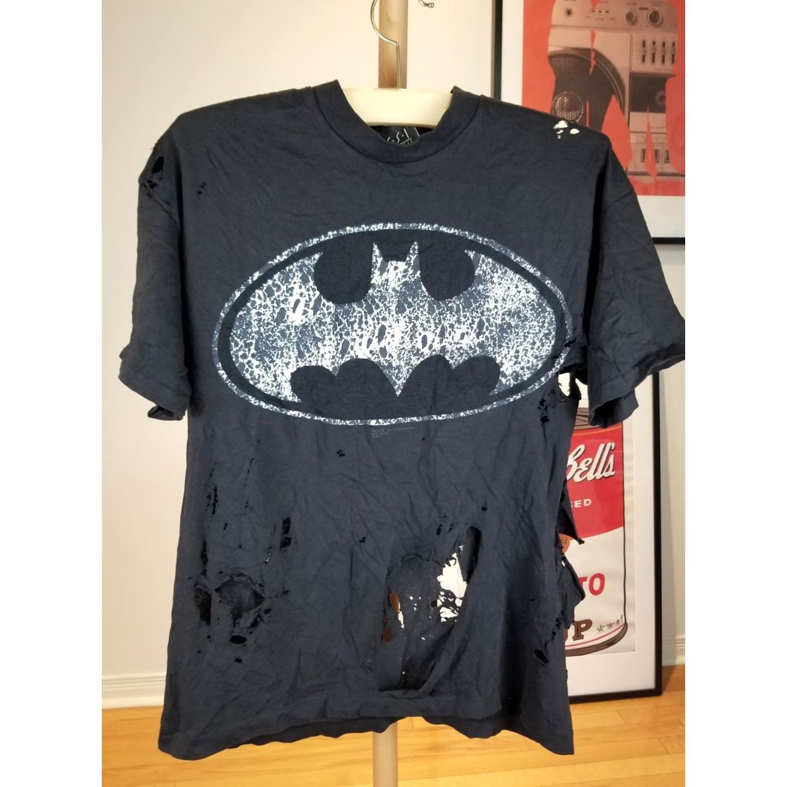Vintage VINTAGE DC BATMAN SHIRT T-SHIRT Black XL/ L - 80s Distressed Single Stitch Crew Neck Short Sleeve Mens Ultimate Retro Batman Size US L / EU 52-54 / 3 - 2 Thumbnail
